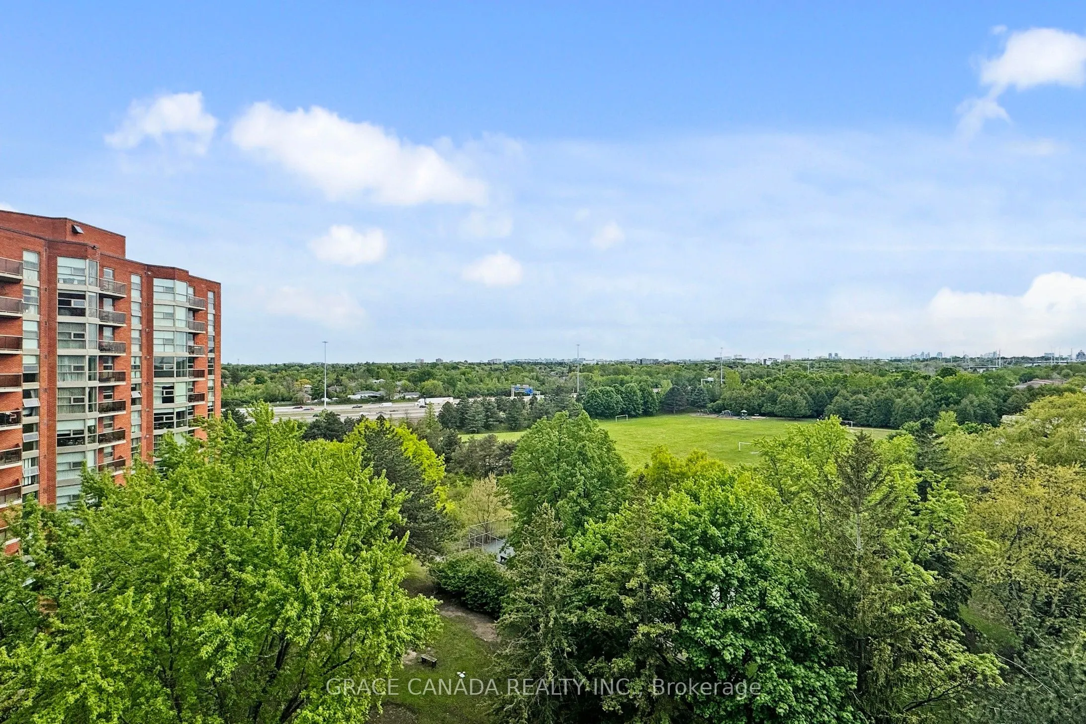 10 Dean Park Road, #903