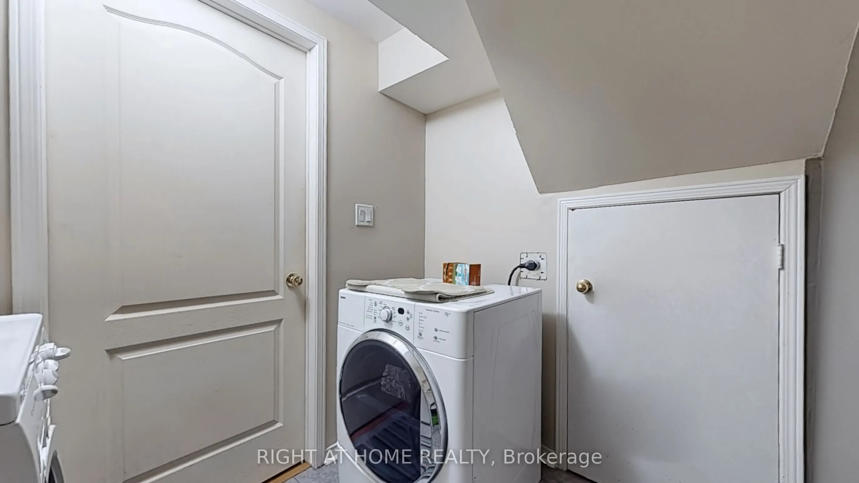 58 Stagecoach Circle