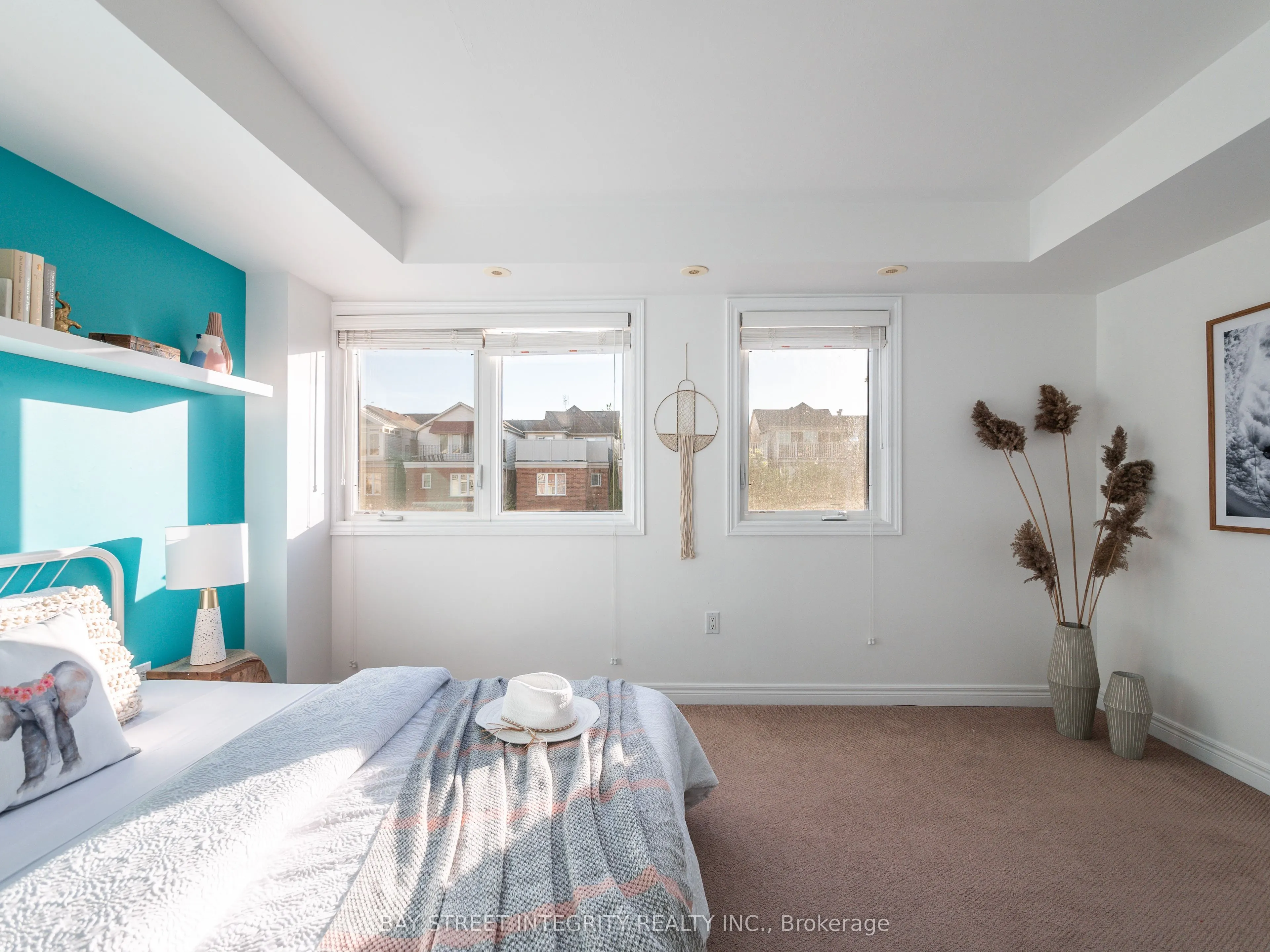 96 Woodbine Avenue
