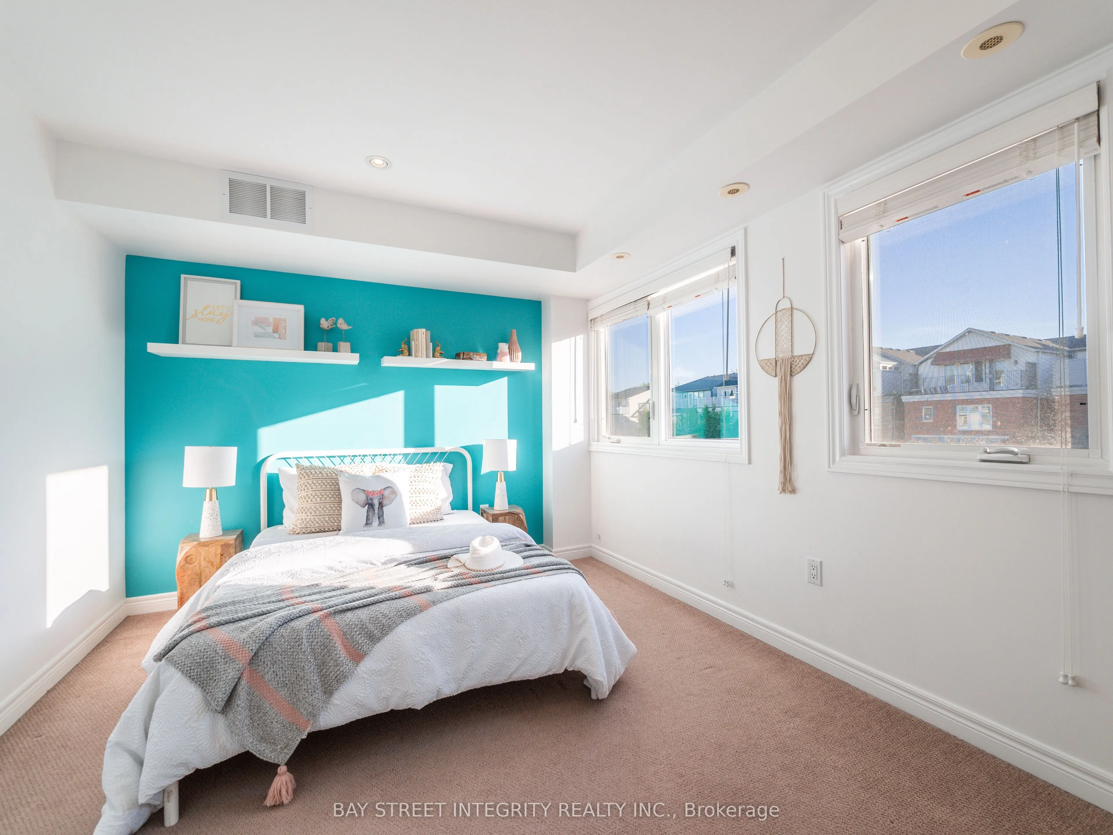 96 Woodbine Avenue