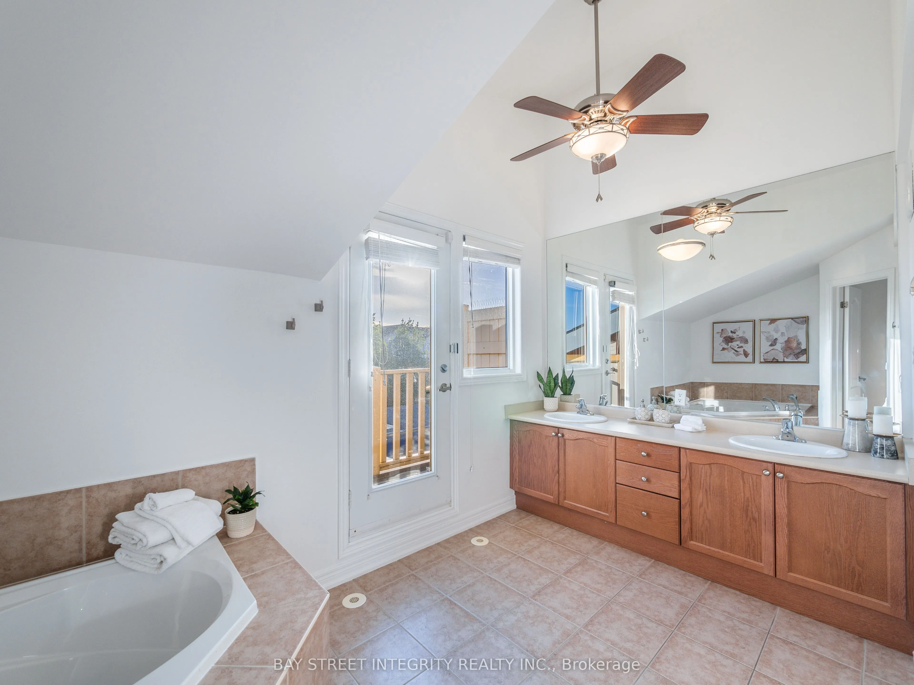 96 Woodbine Avenue