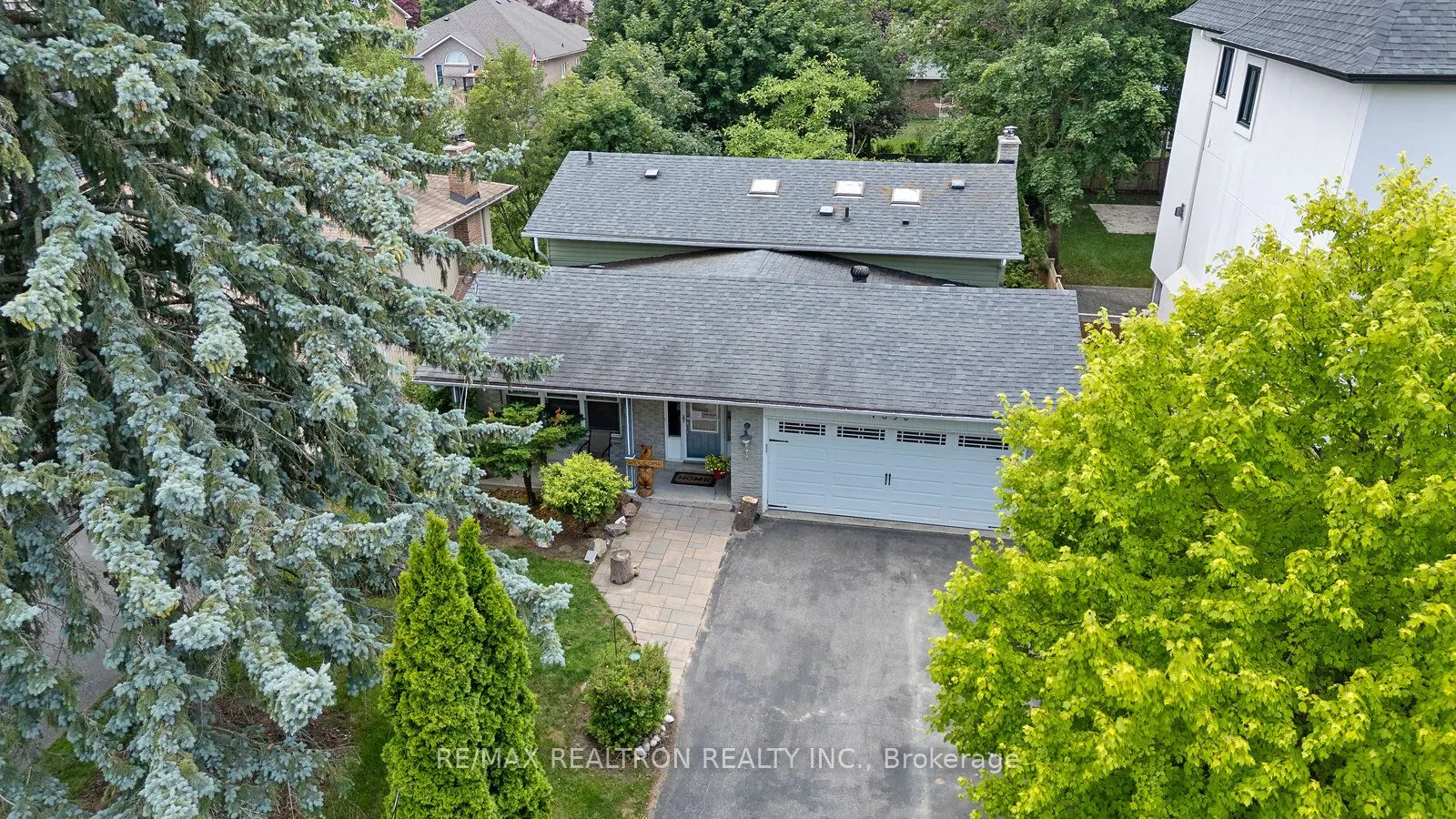 1890 Spruce Hill Road
