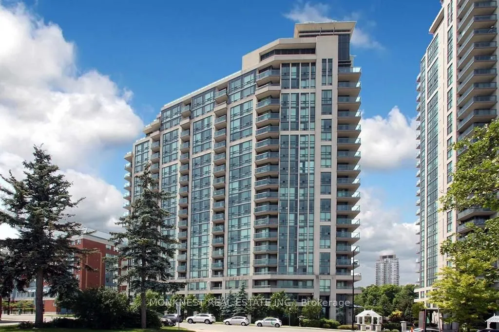 68 Grangeway Avenue, #210