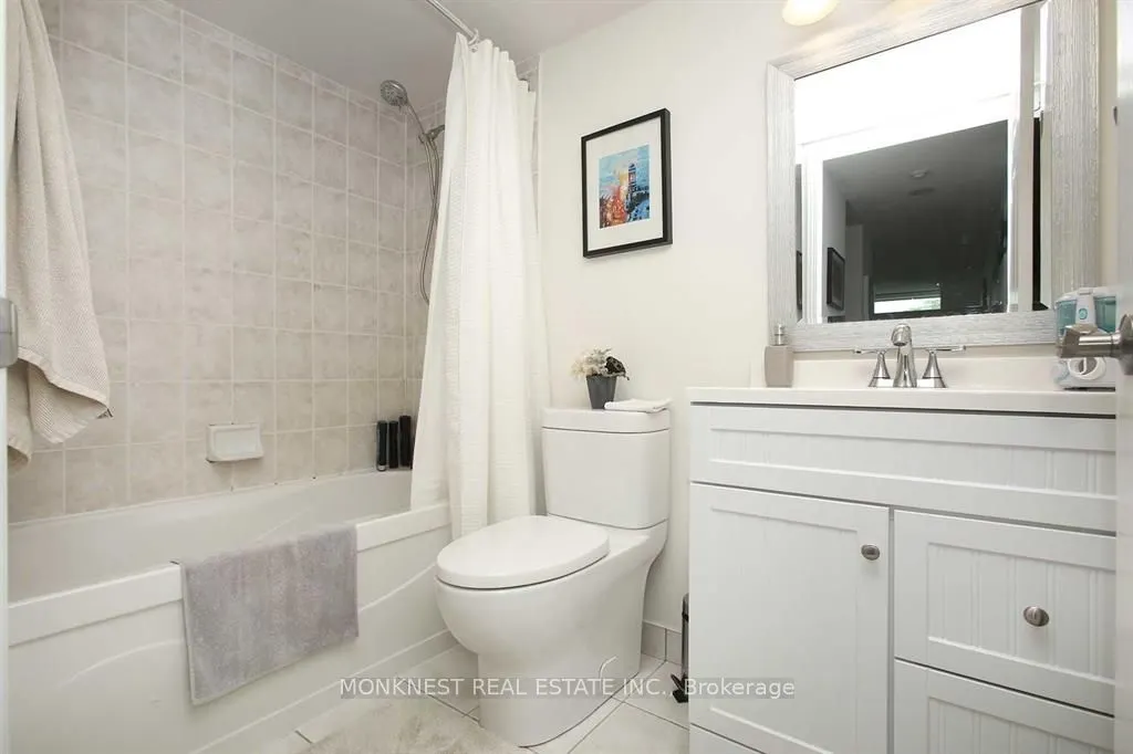 68 Grangeway Avenue, #210