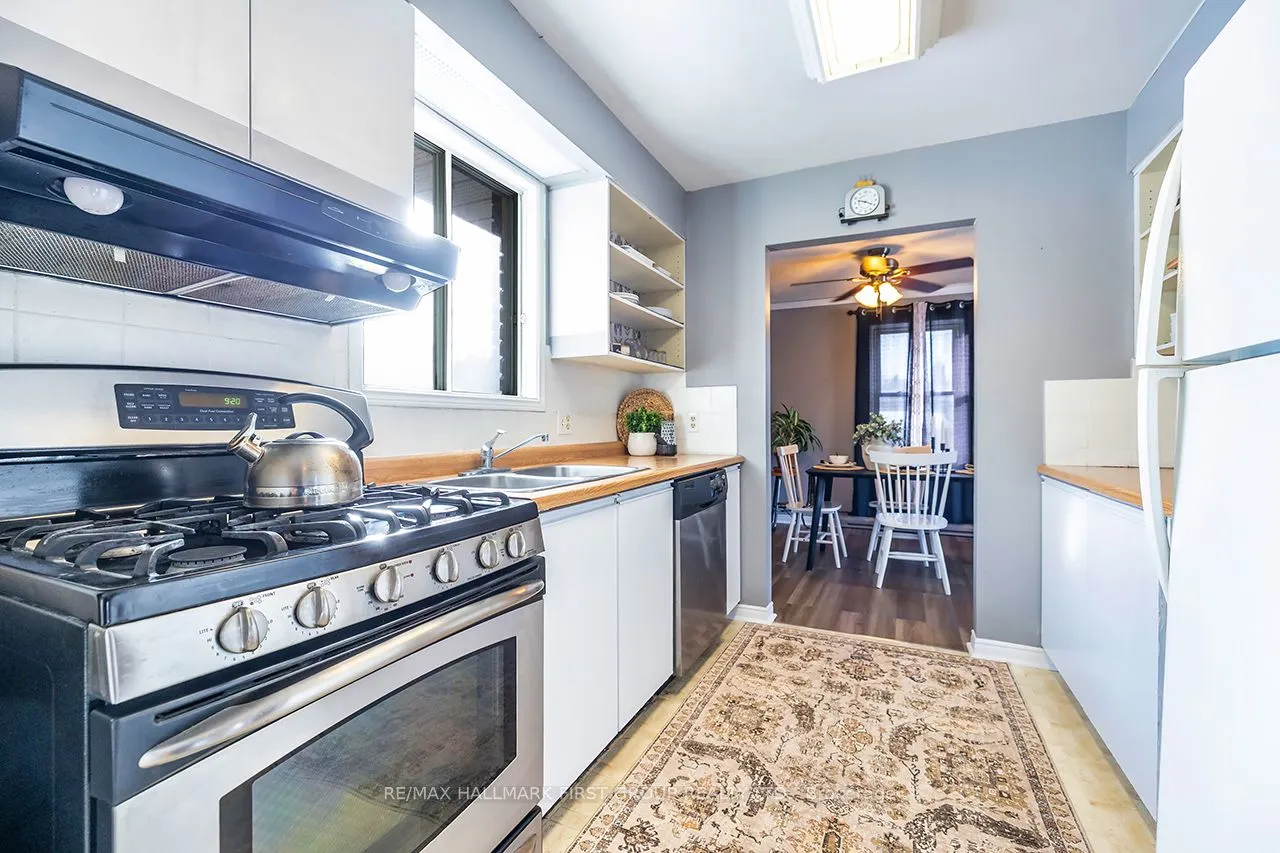 11 Riverview Drive