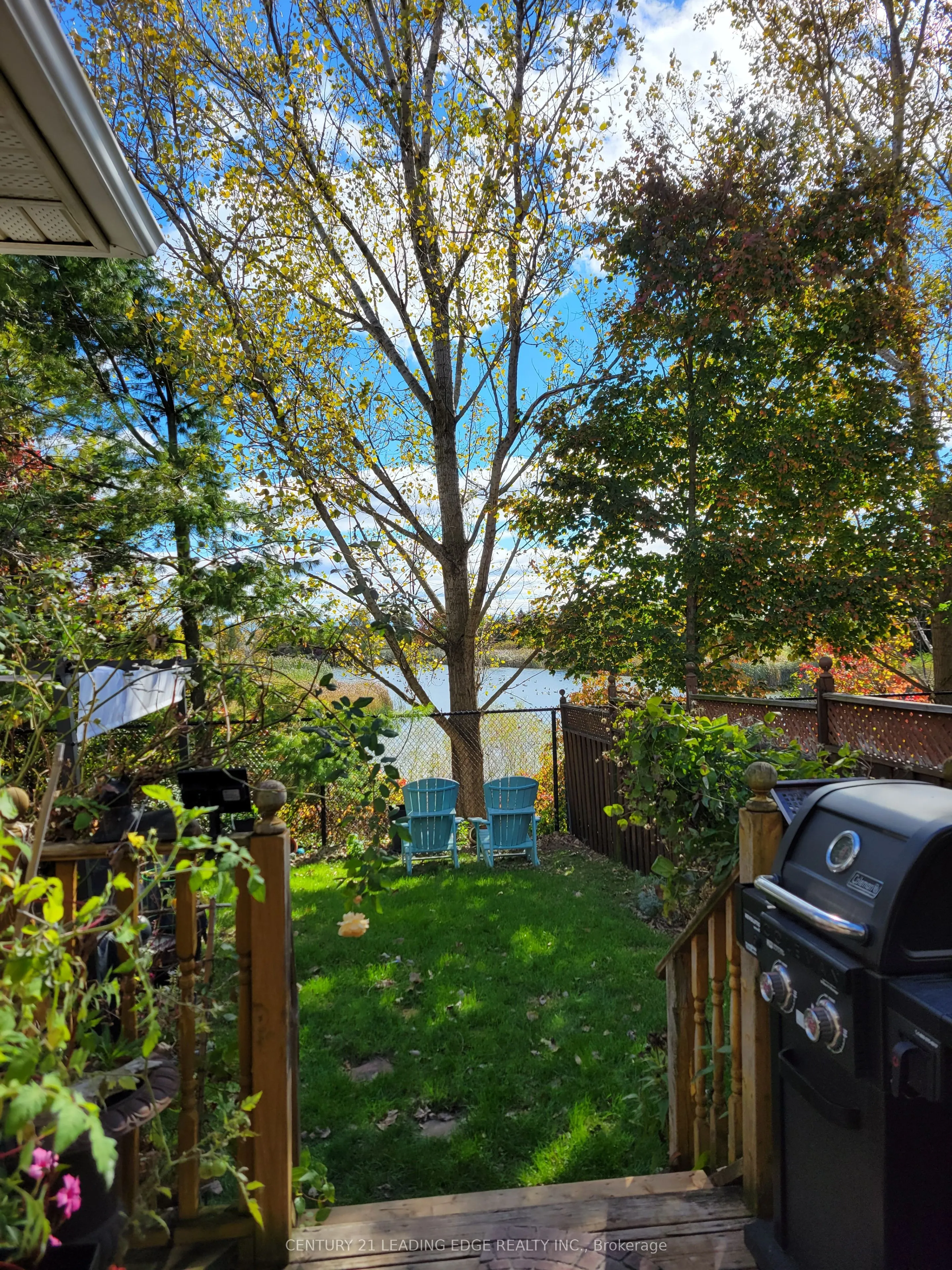 53 Kinross Avenue