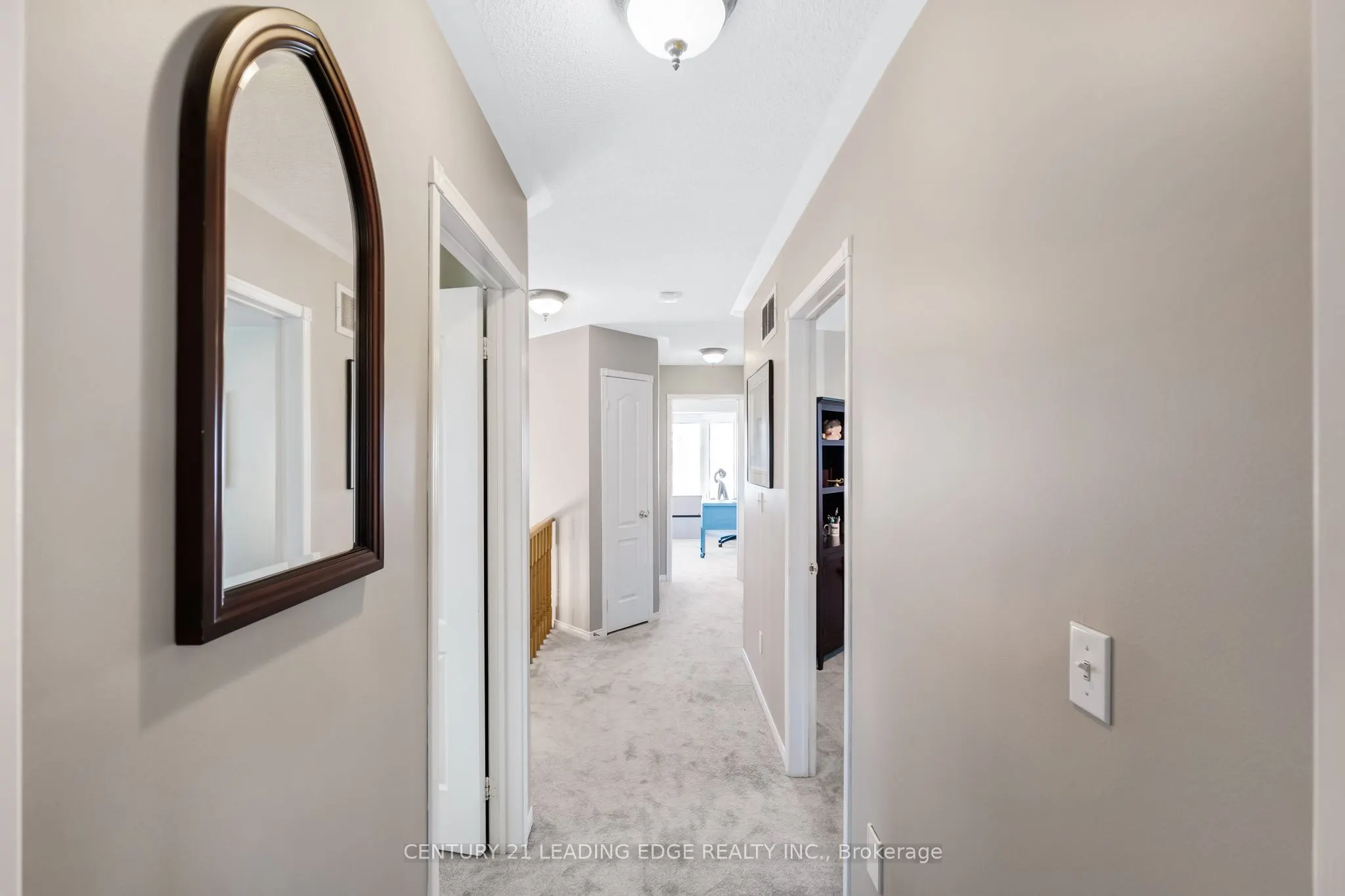 53 Kinross Avenue