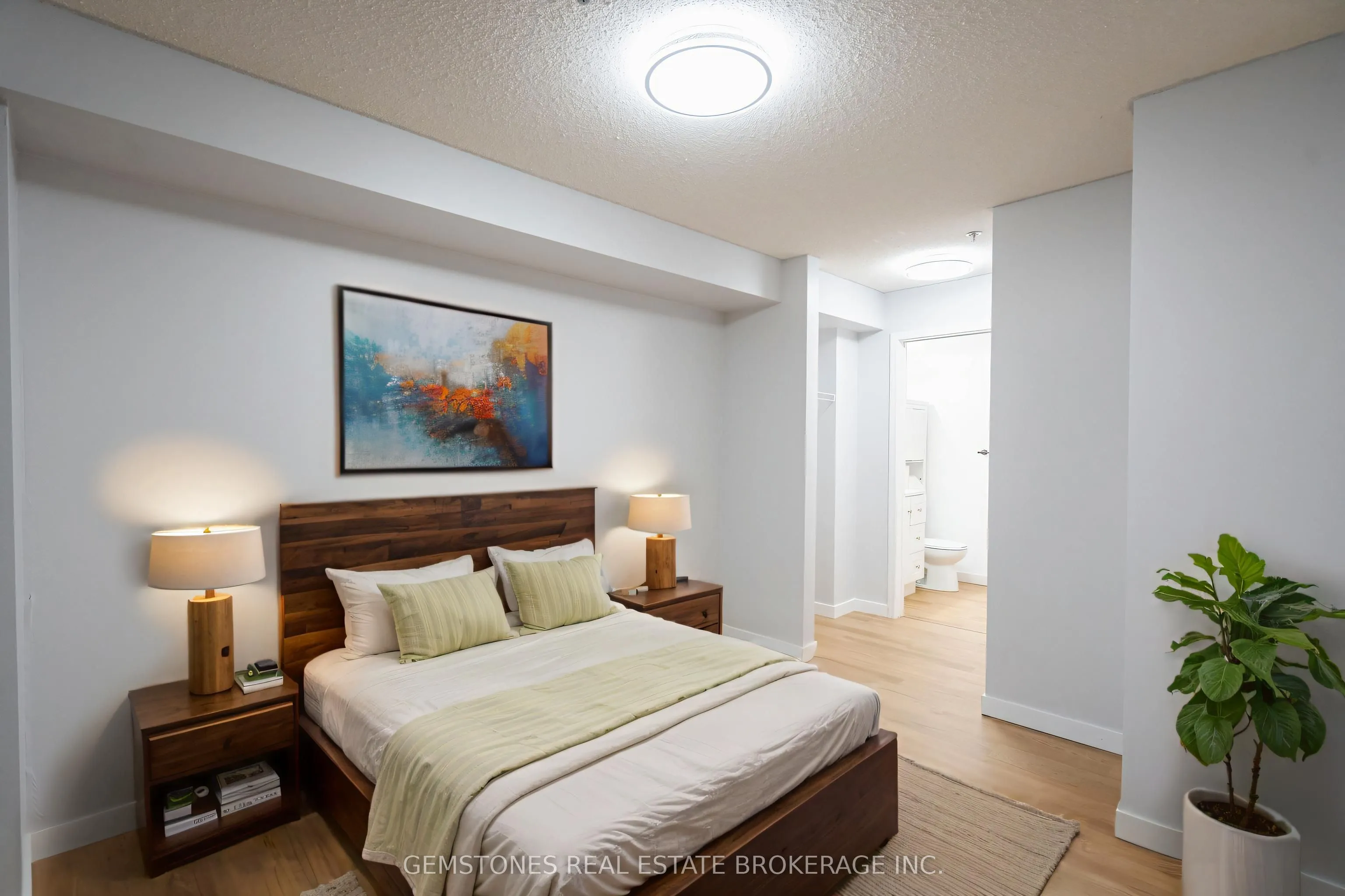 5235 Finch Avenue E, #112