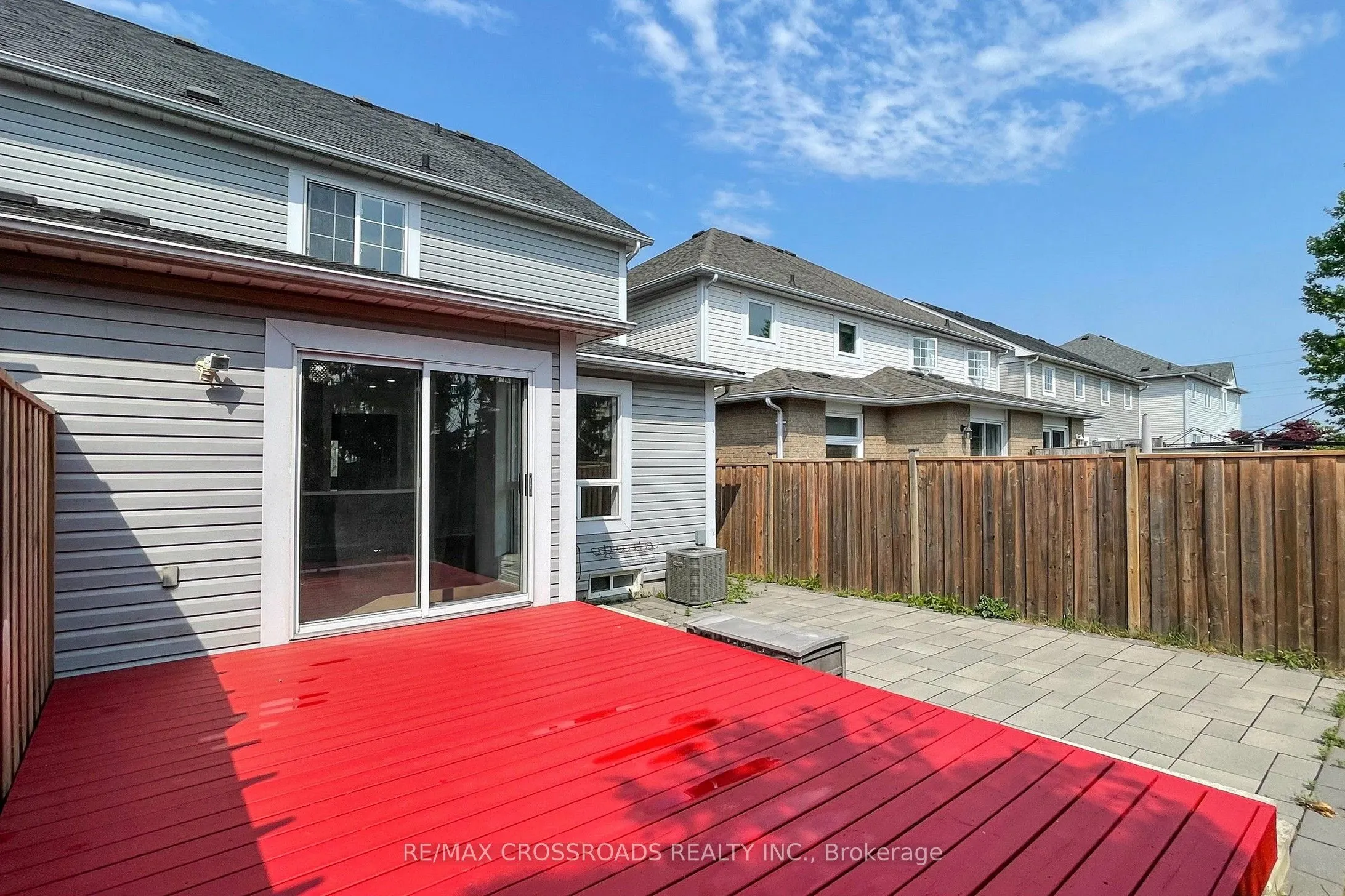 29 Regatta Crescent