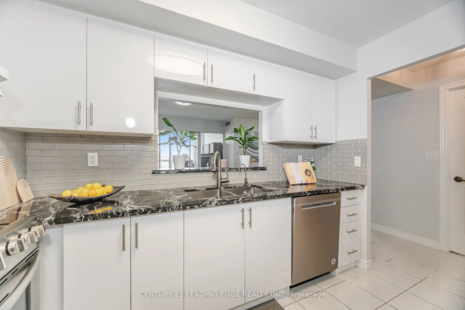 68 Corporate Drive, #2729