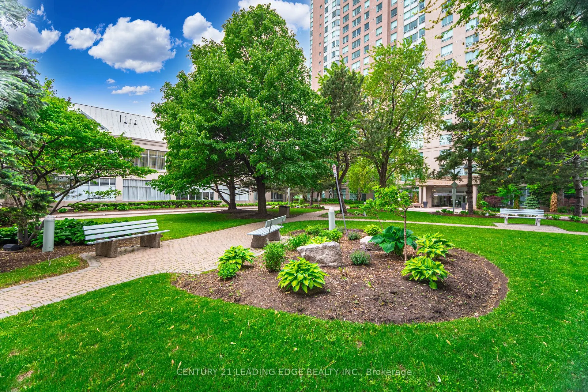 68 Corporate Drive, #2729