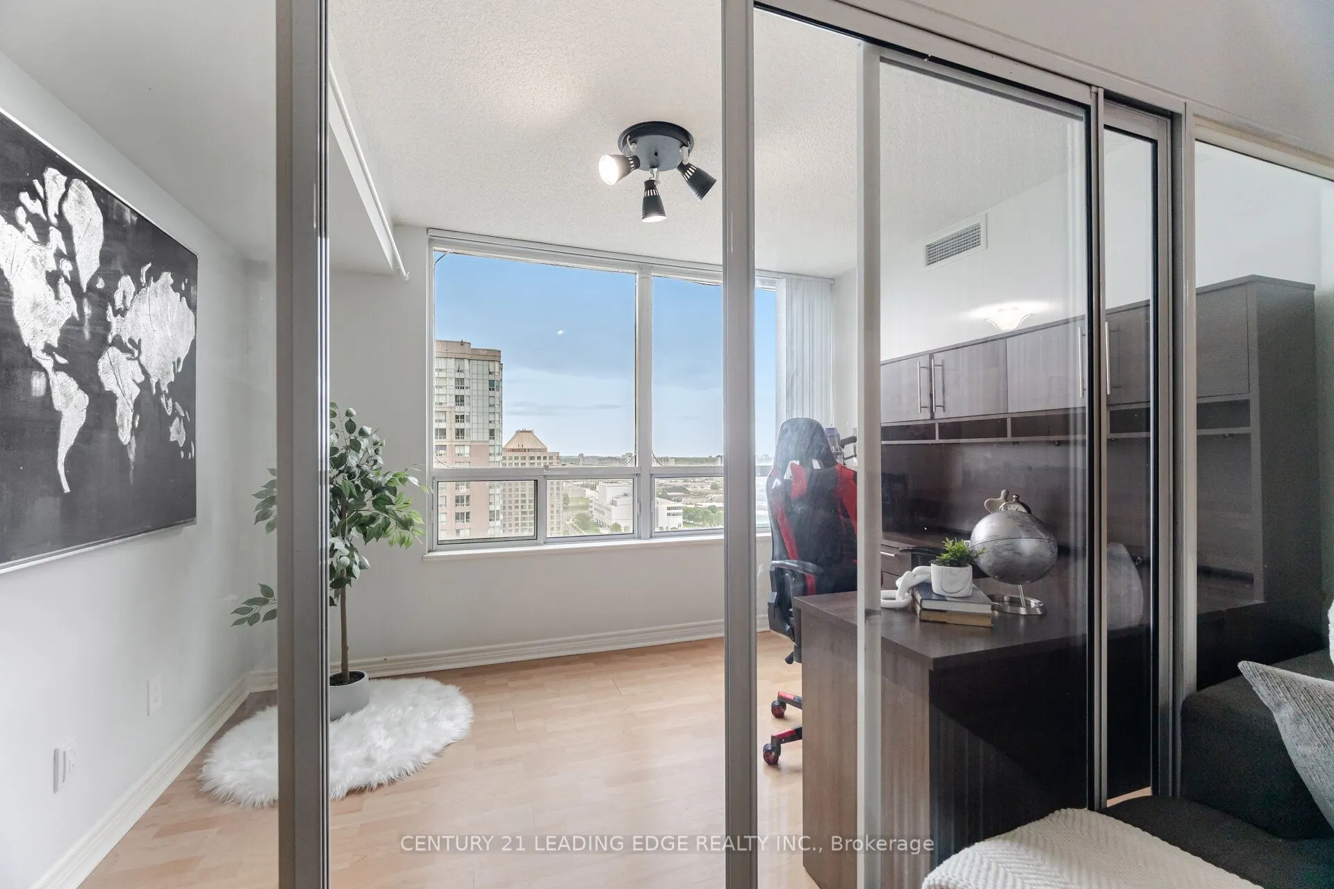 68 Corporate Drive, #2729