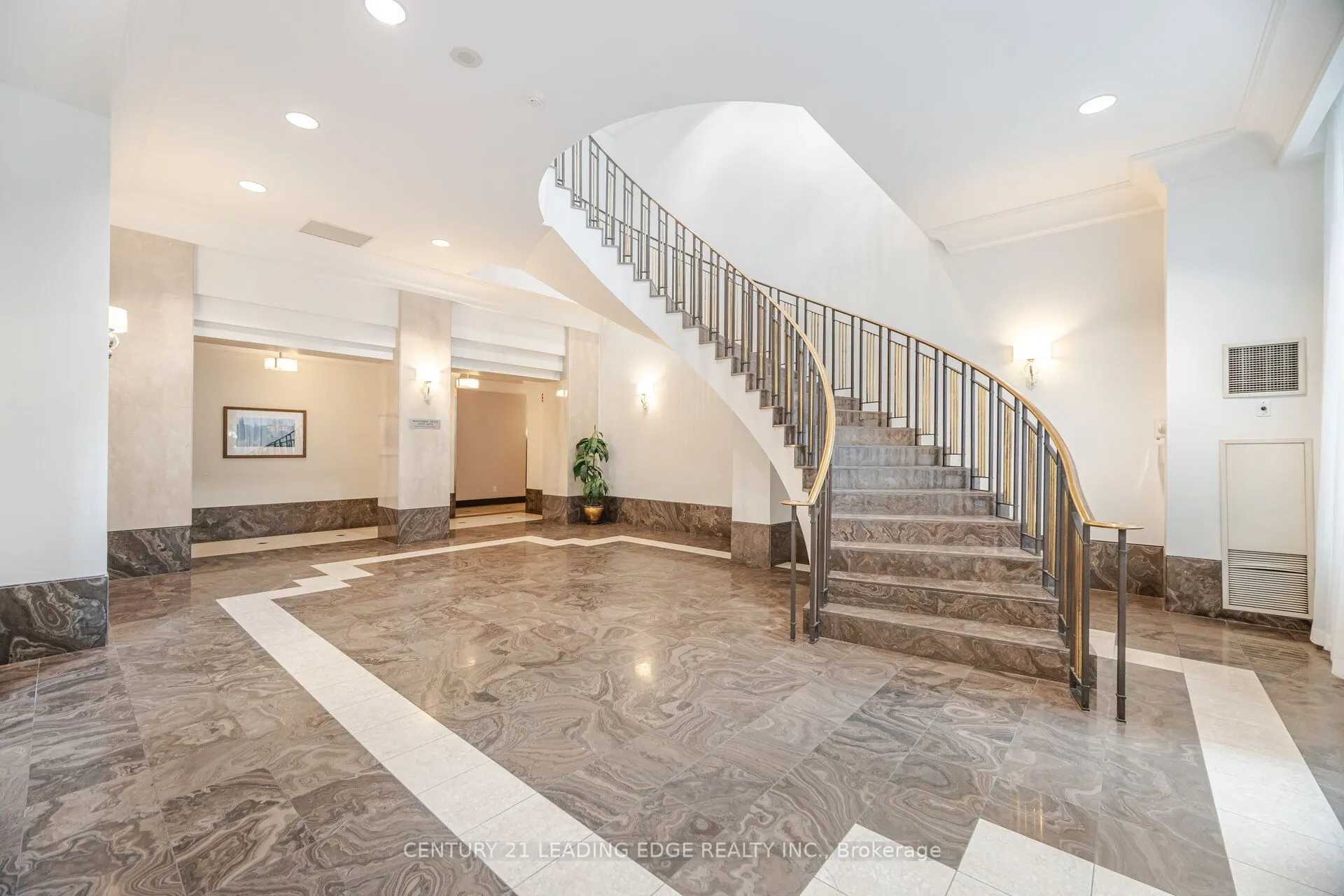 68 Corporate Drive, #2729