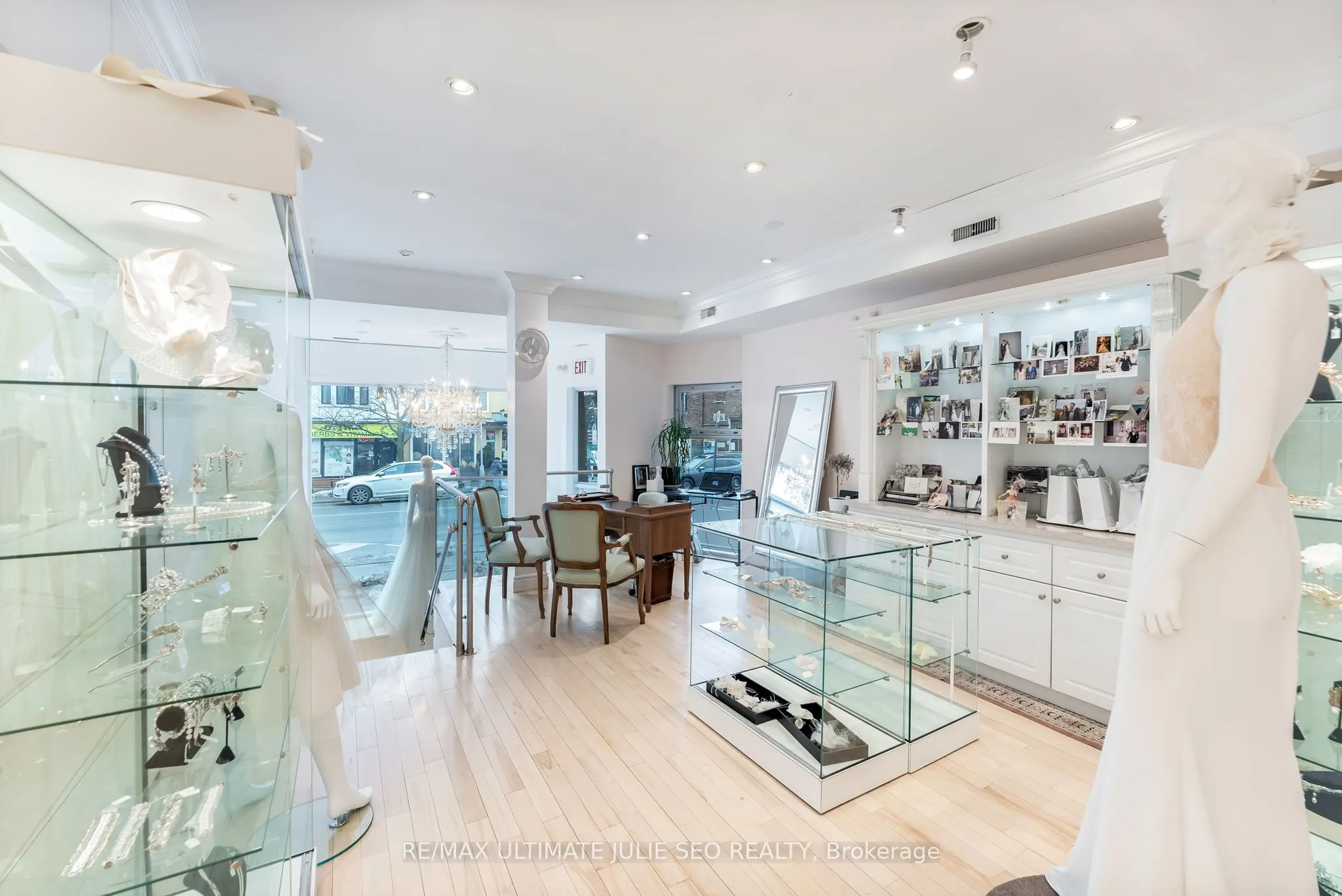 304 Danforth Avenue, #Main Floor