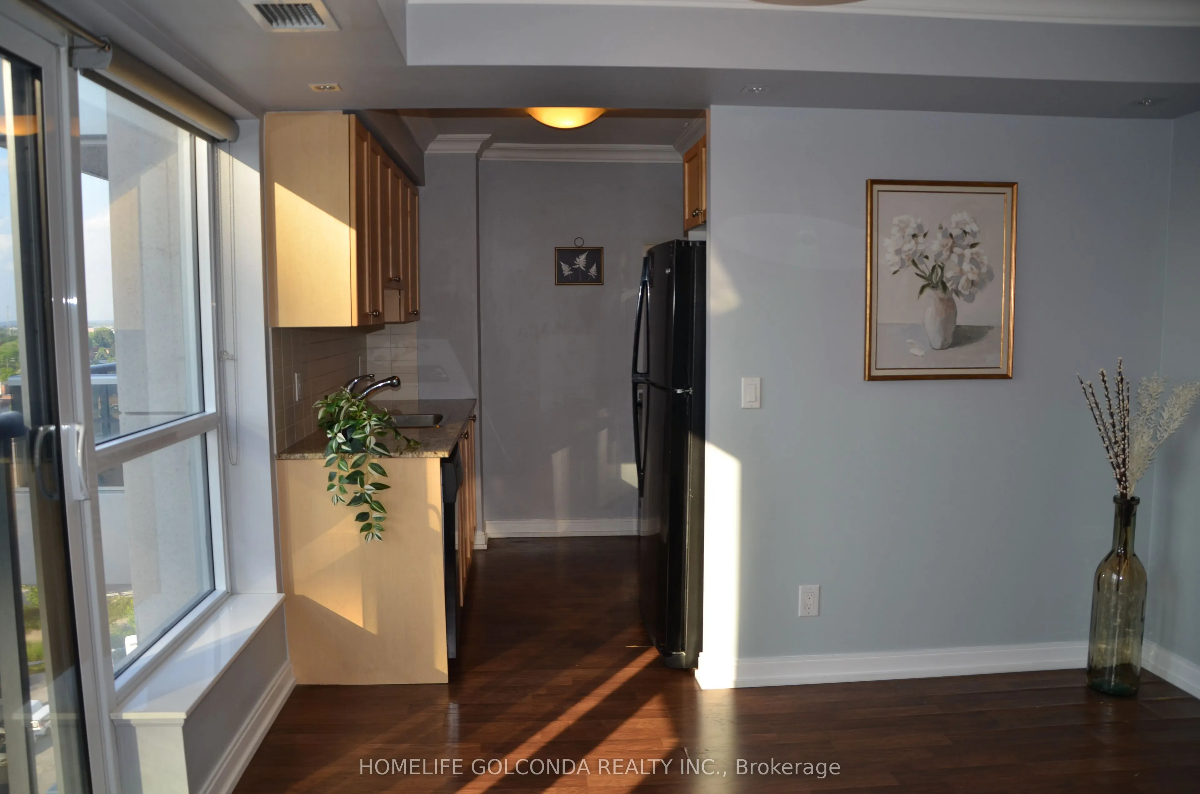 181 Village Green Square, #1419