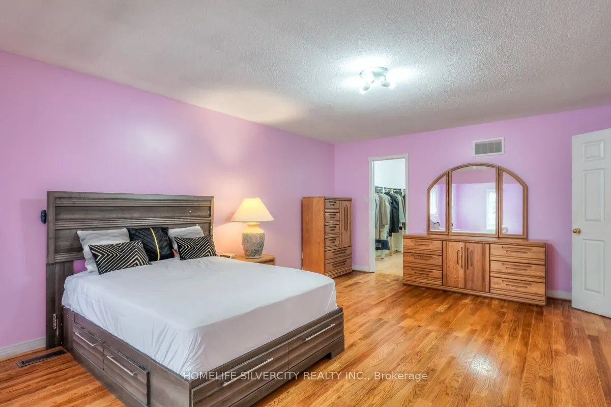 5 Braebrook Drive