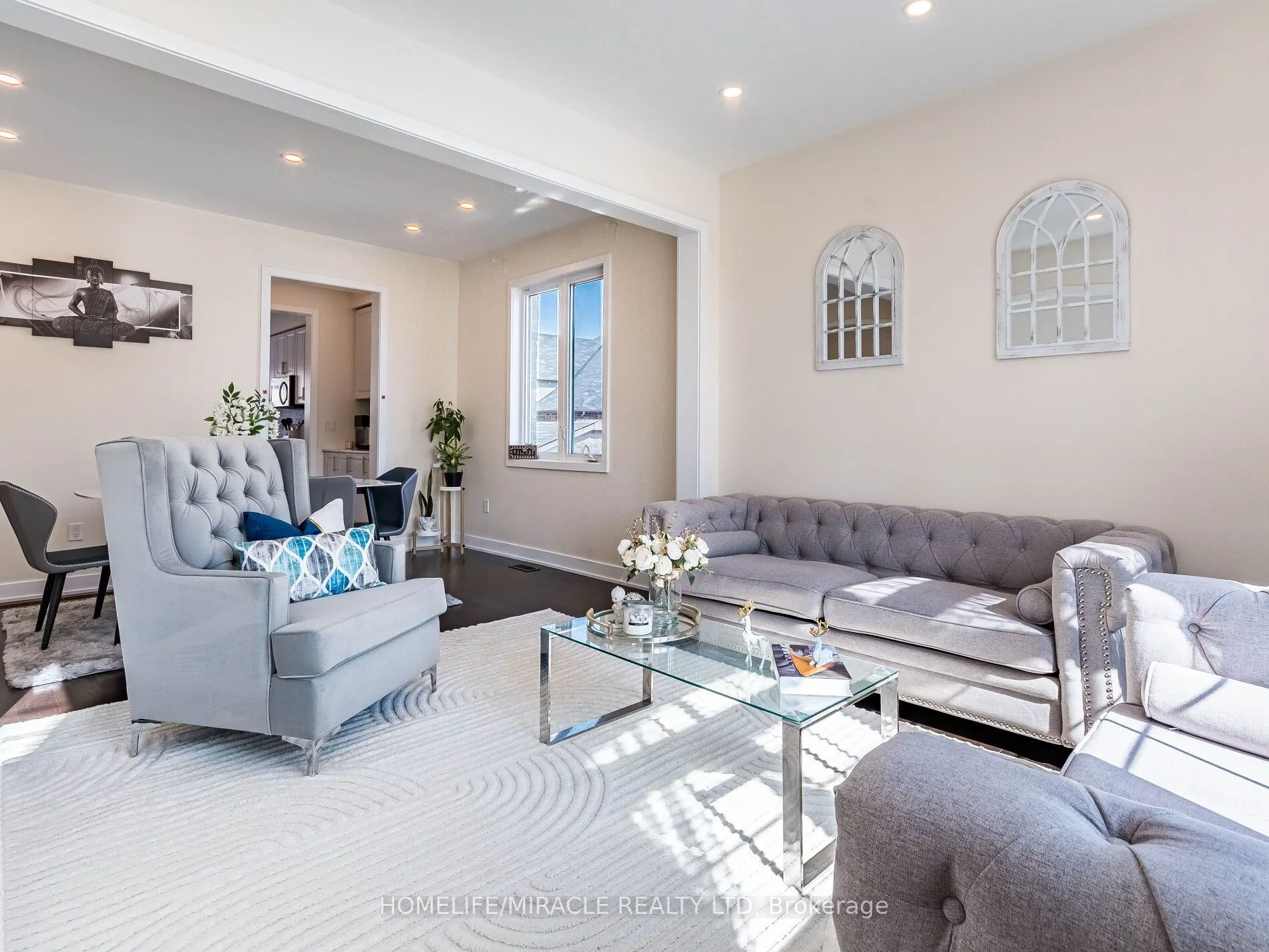 10 Buckles Court