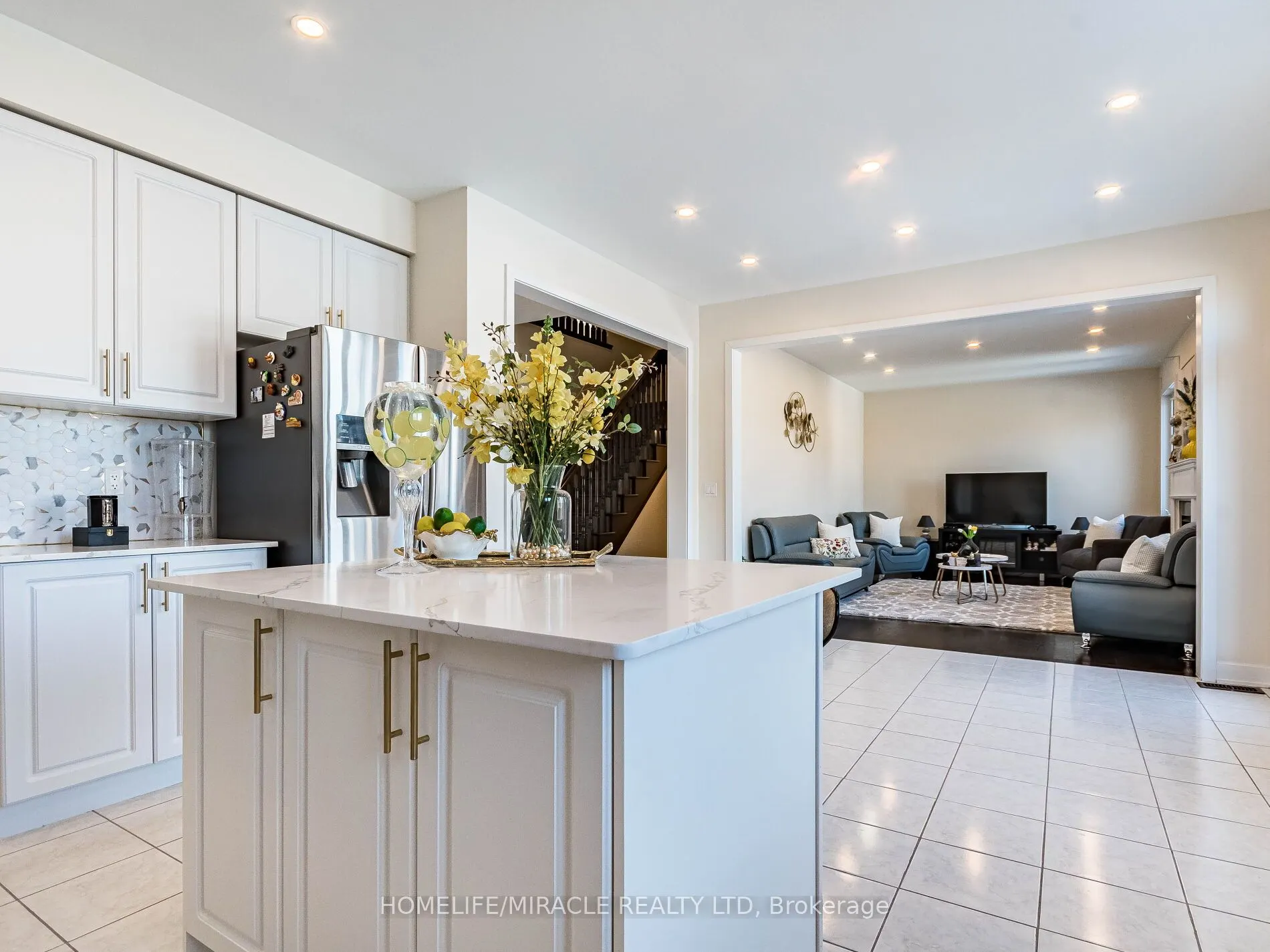 10 Buckles Court