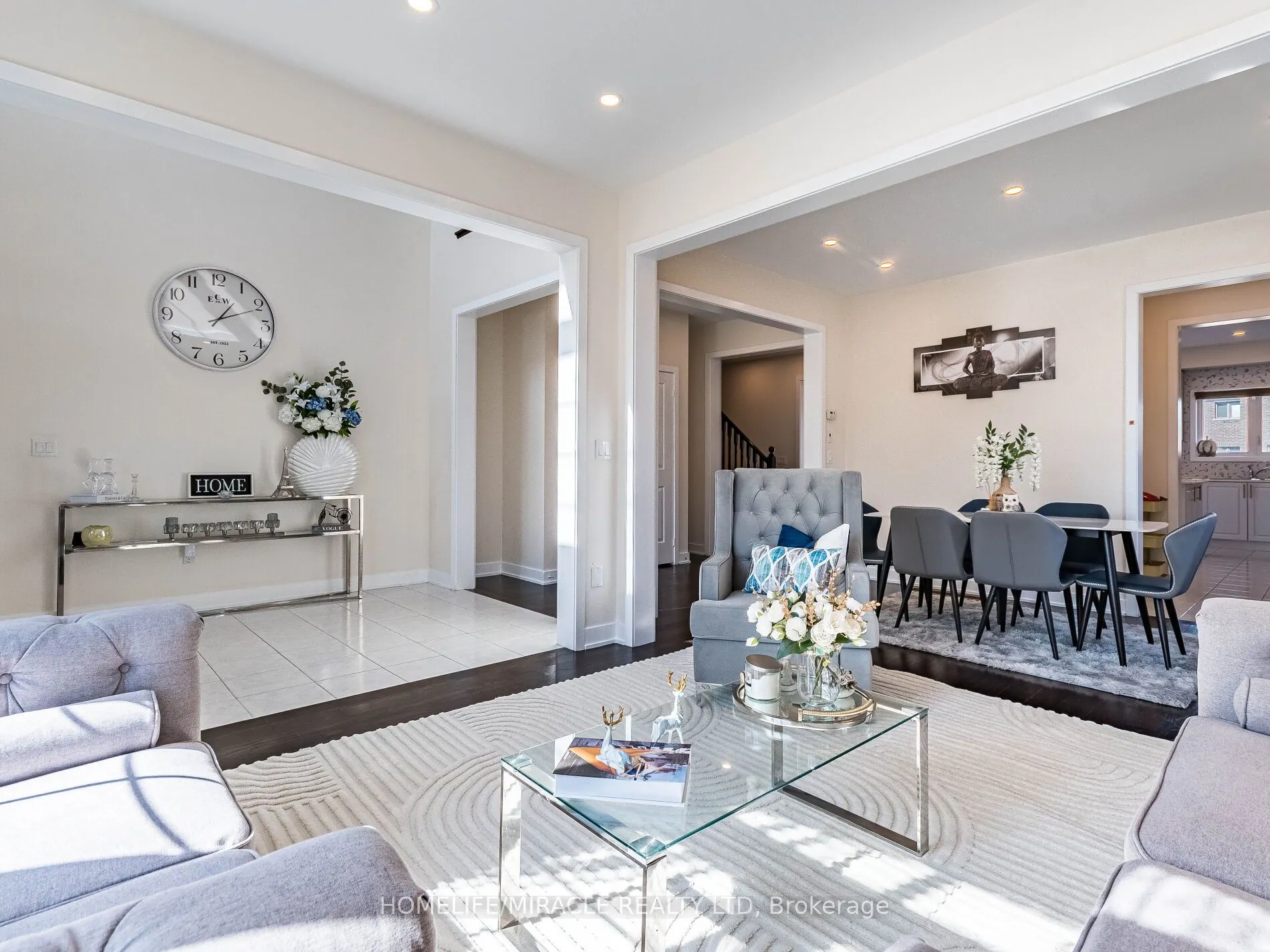10 Buckles Court