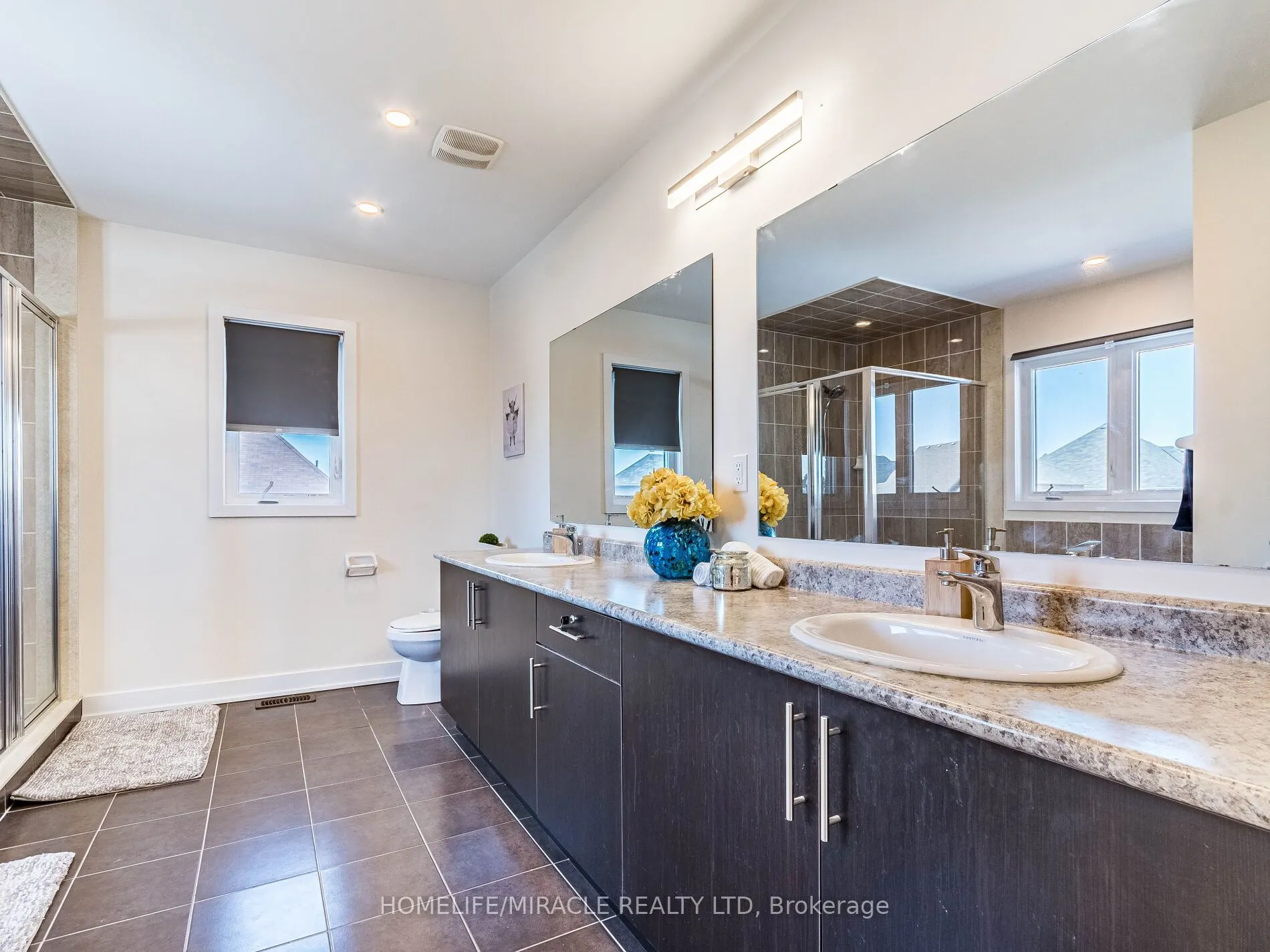 10 Buckles Court