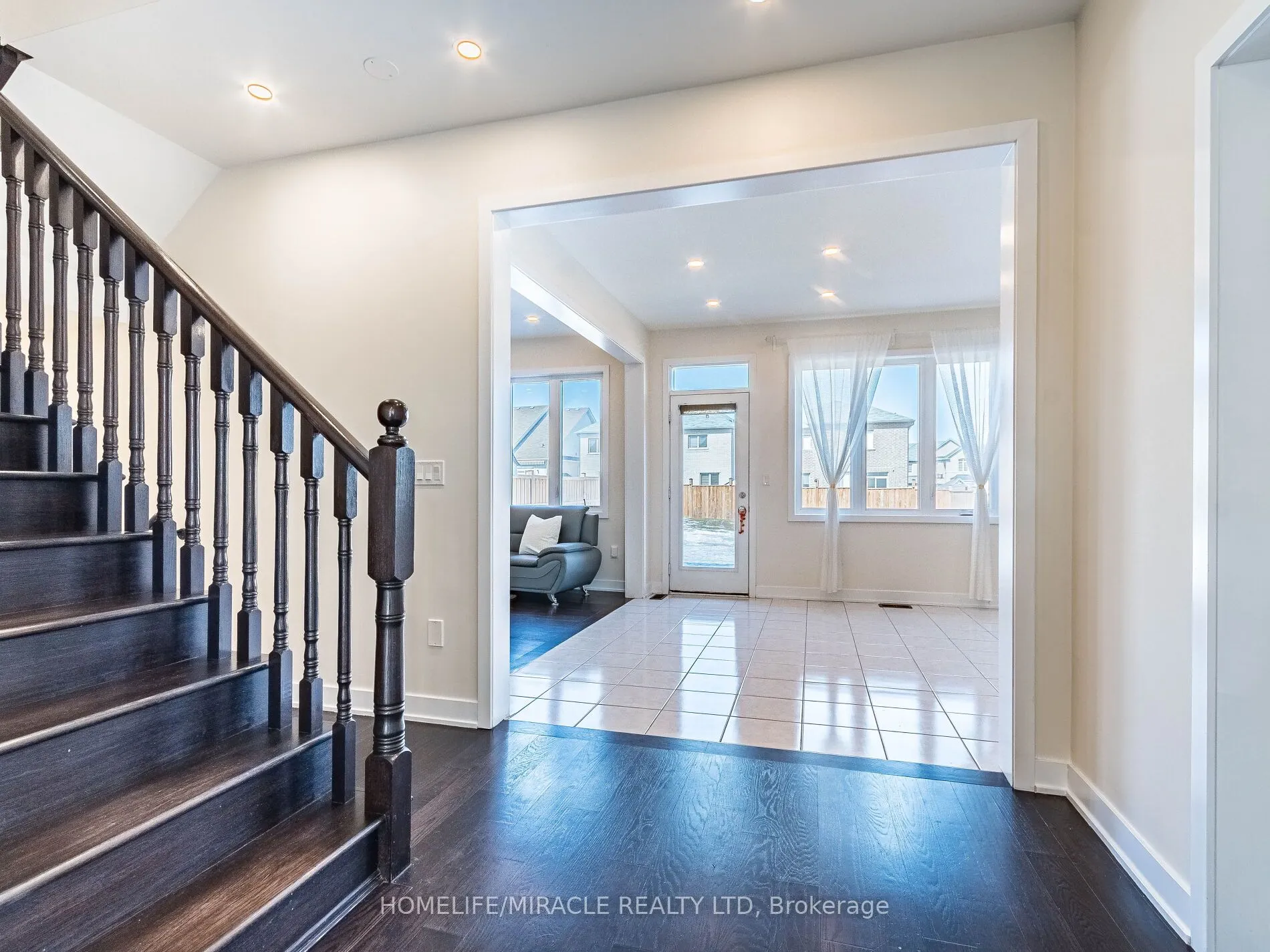 10 Buckles Court