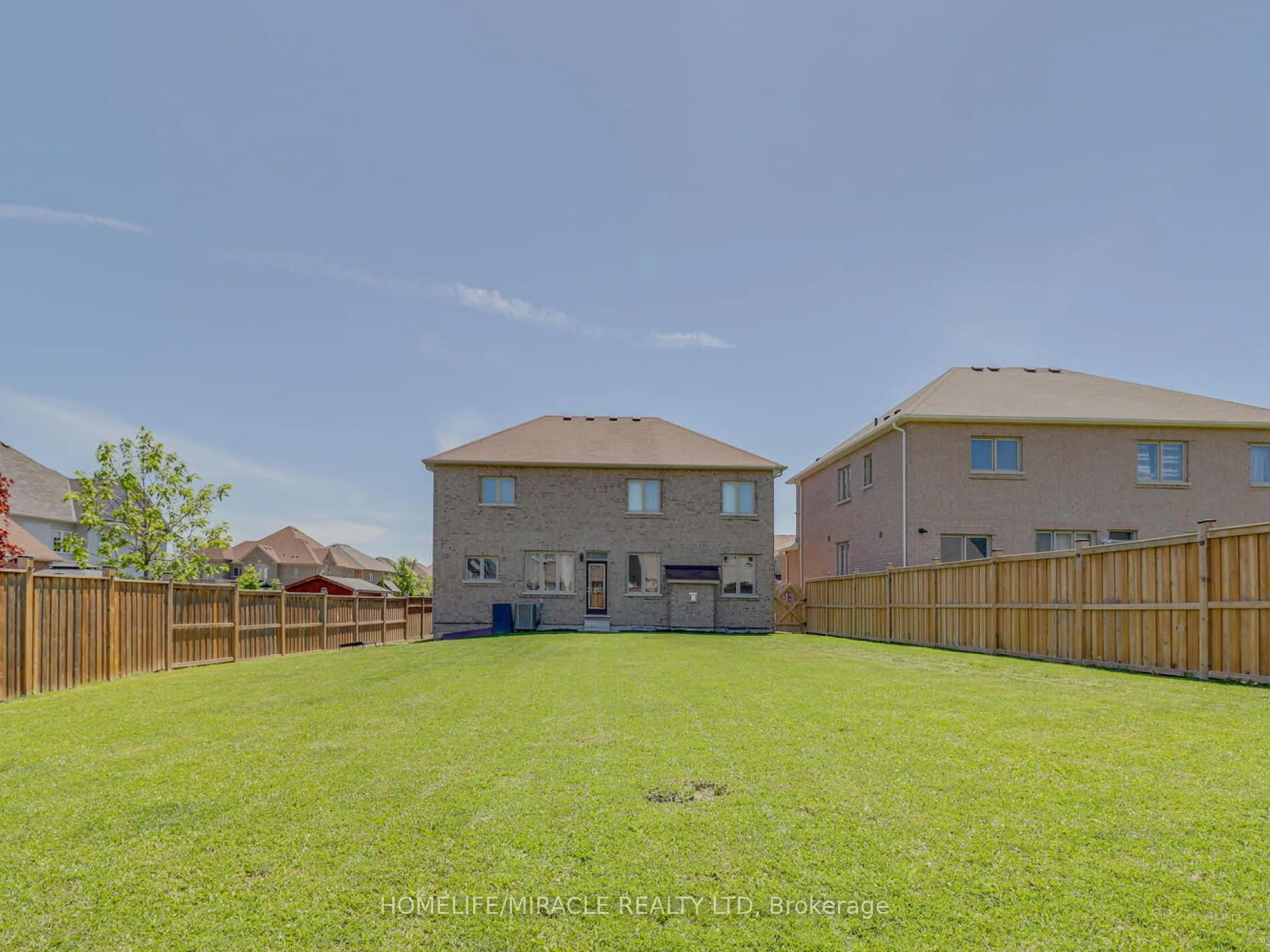 10 Buckles Court