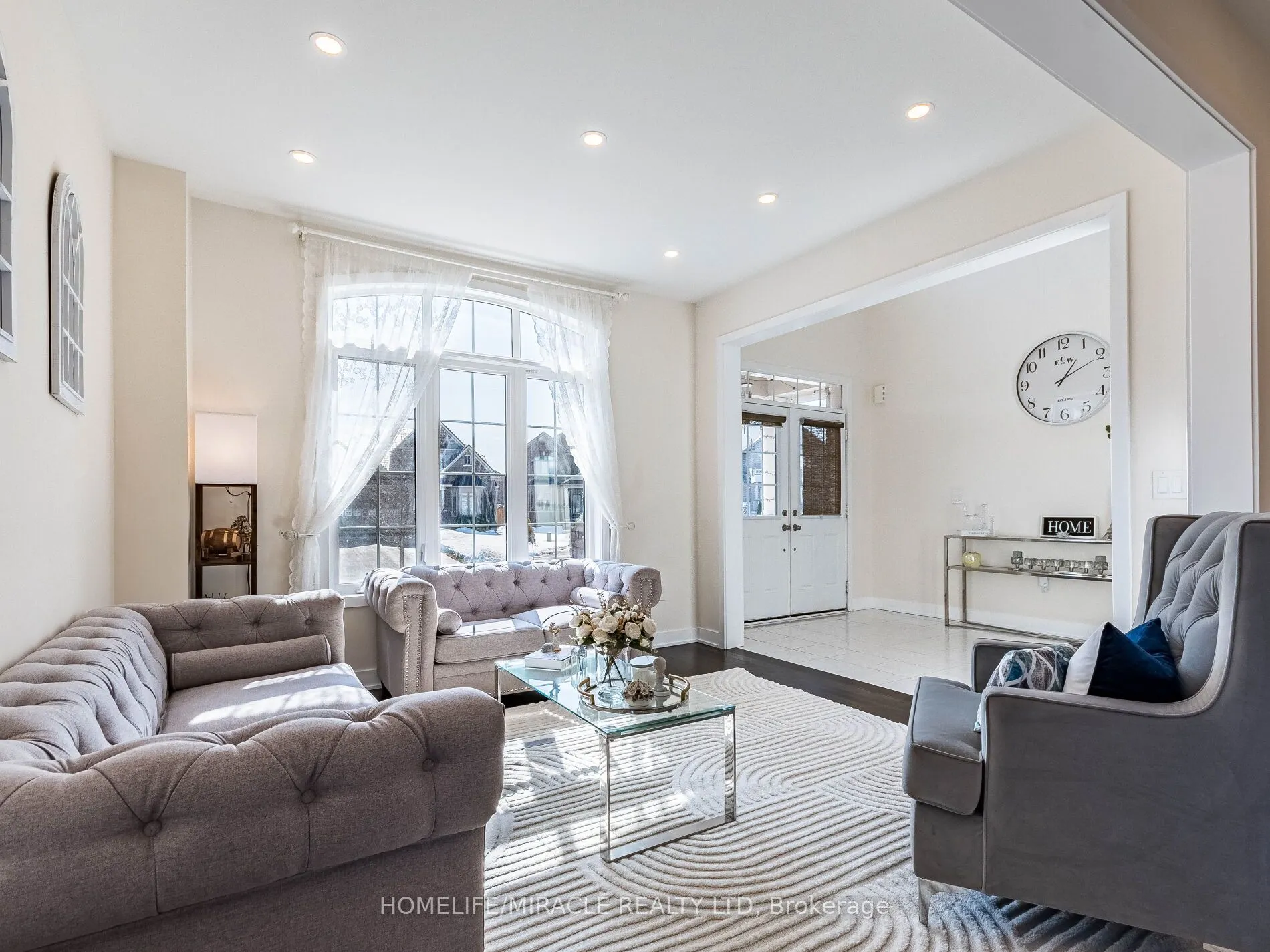 10 Buckles Court
