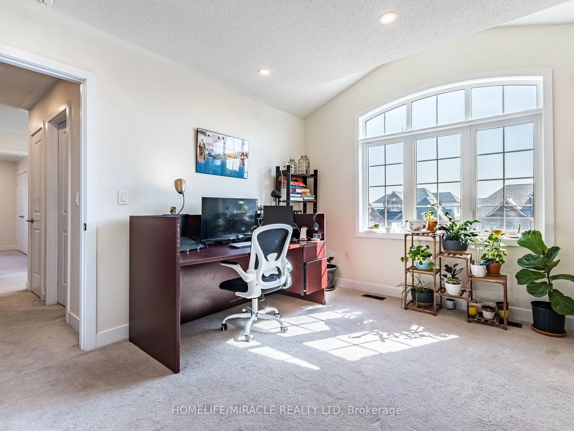 10 Buckles Court