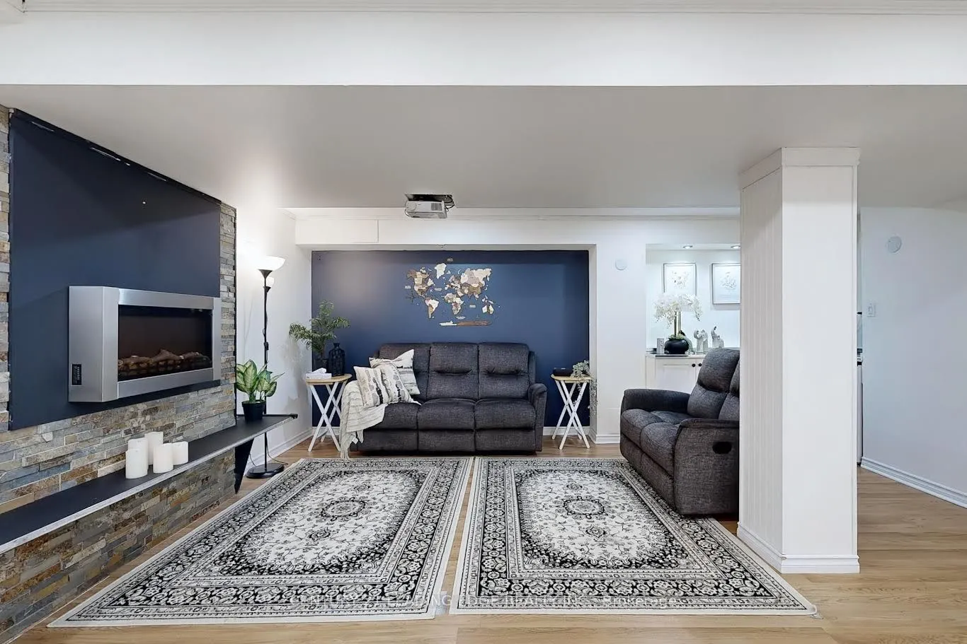 460 Woodmount Drive, #14