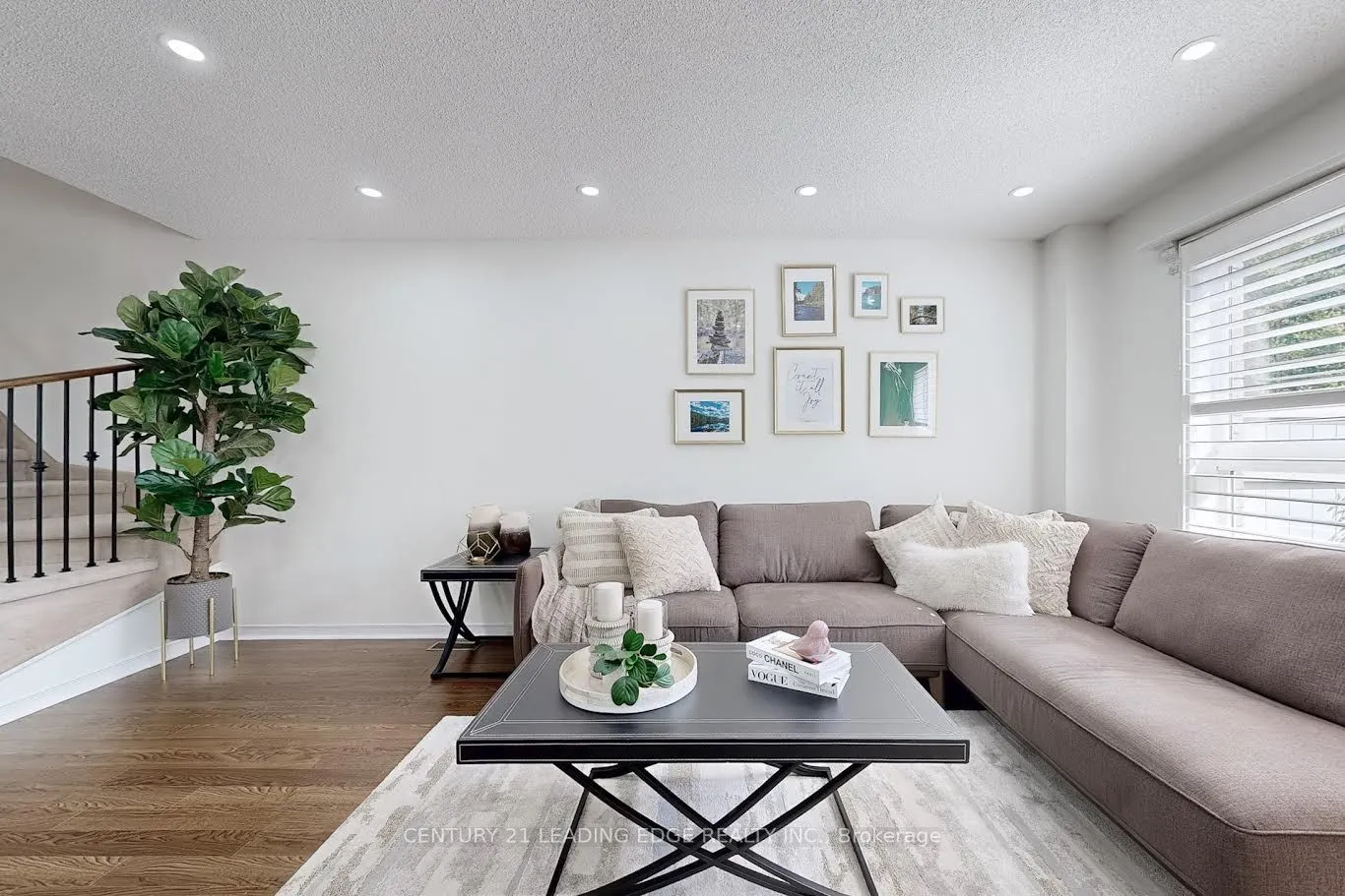 460 Woodmount Drive, #14