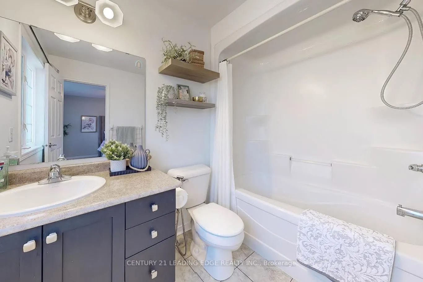 460 Woodmount Drive, #14