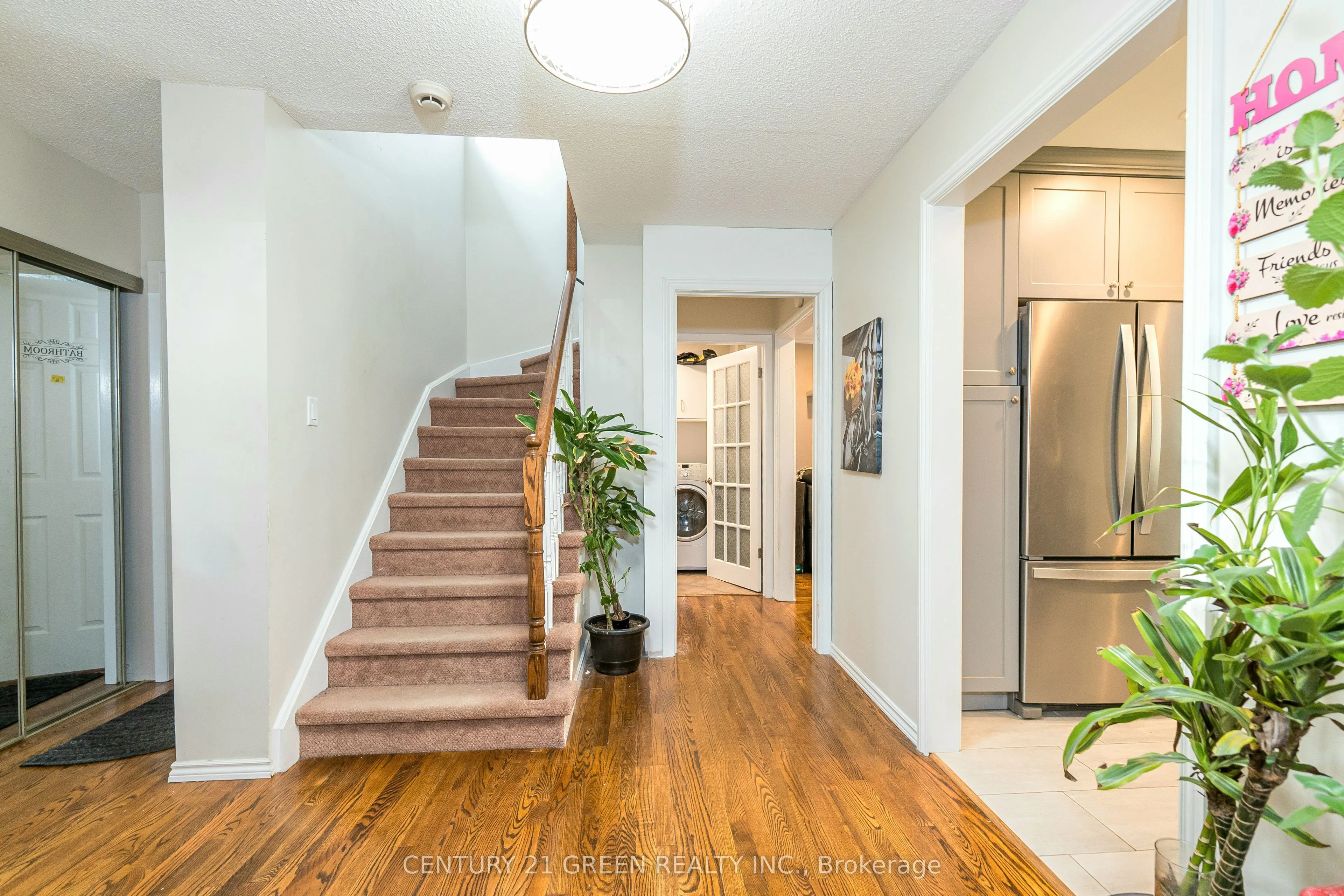 13 Alderbrook Drive