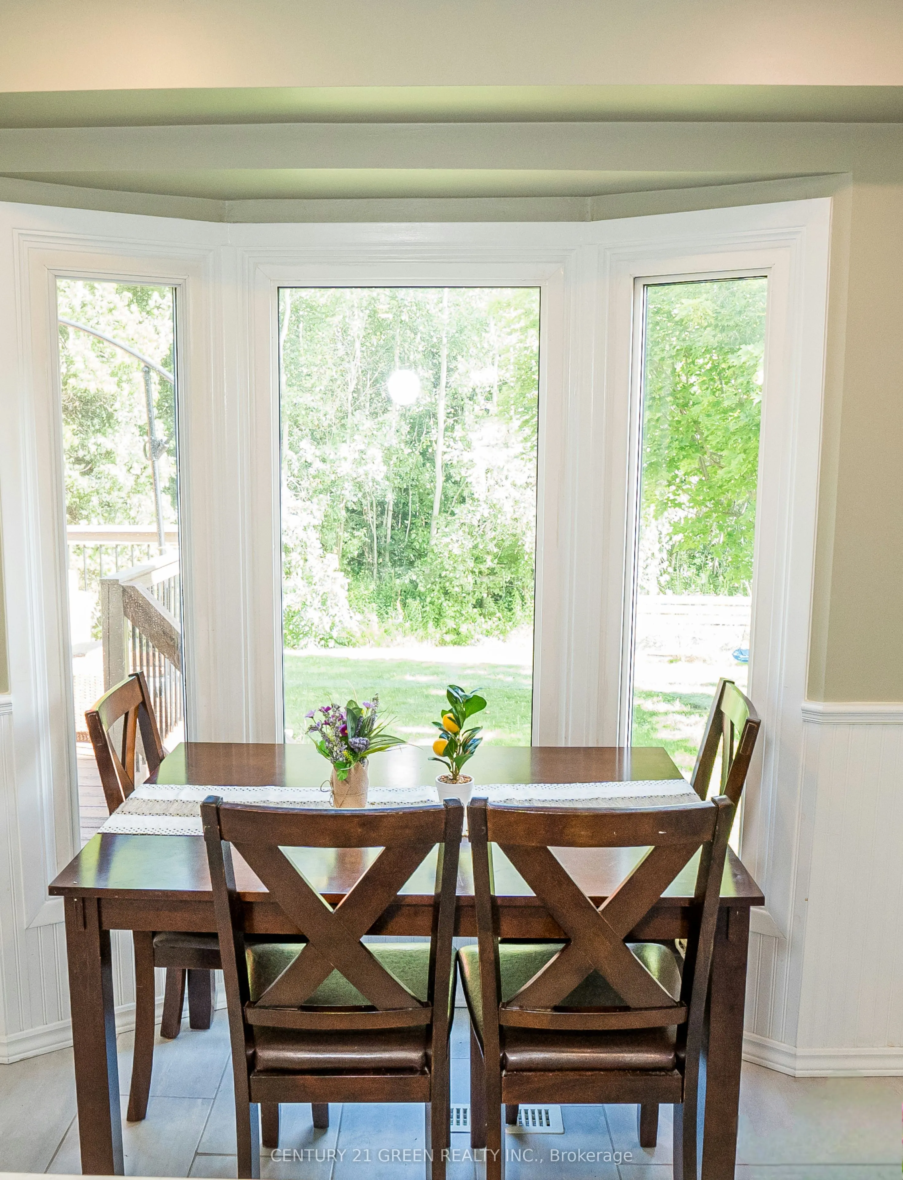 13 Alderbrook Drive