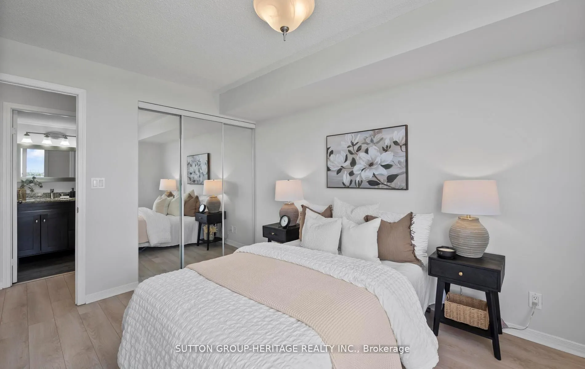 1000 The Esplanade Avenue N, #1015