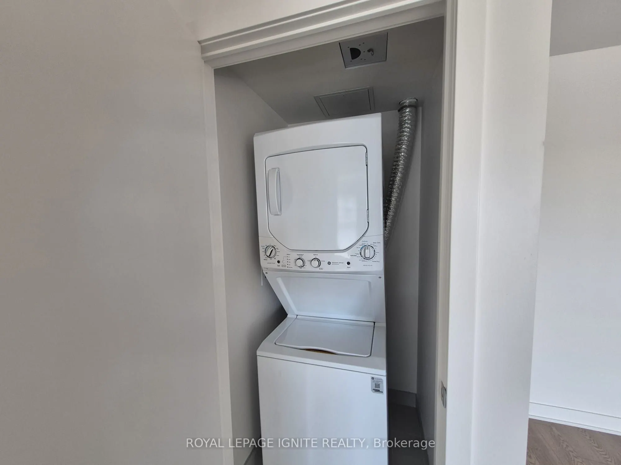 55 Clarington Boulevard, #501