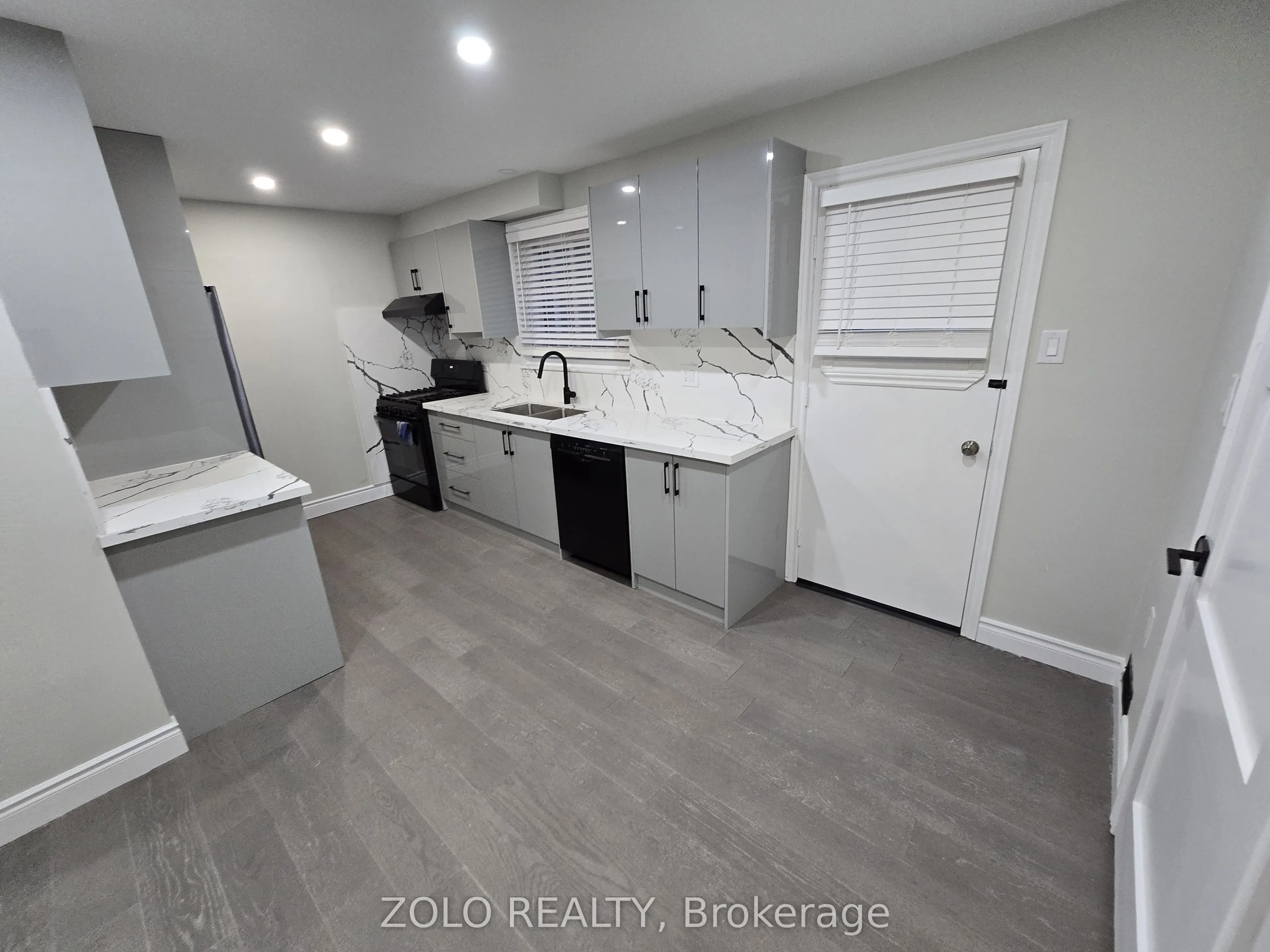 157 Glen Springs Drive, #Main Floor
