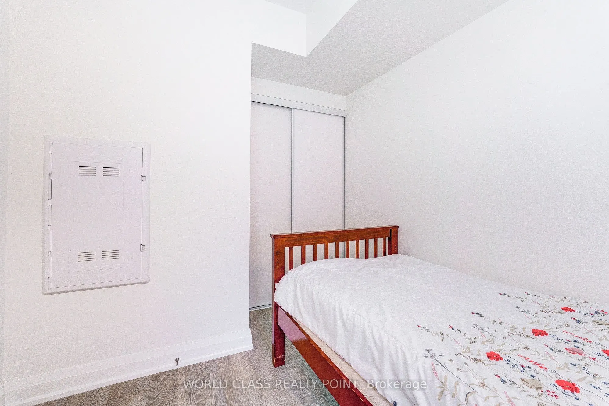 1400 Kingston Road, #408