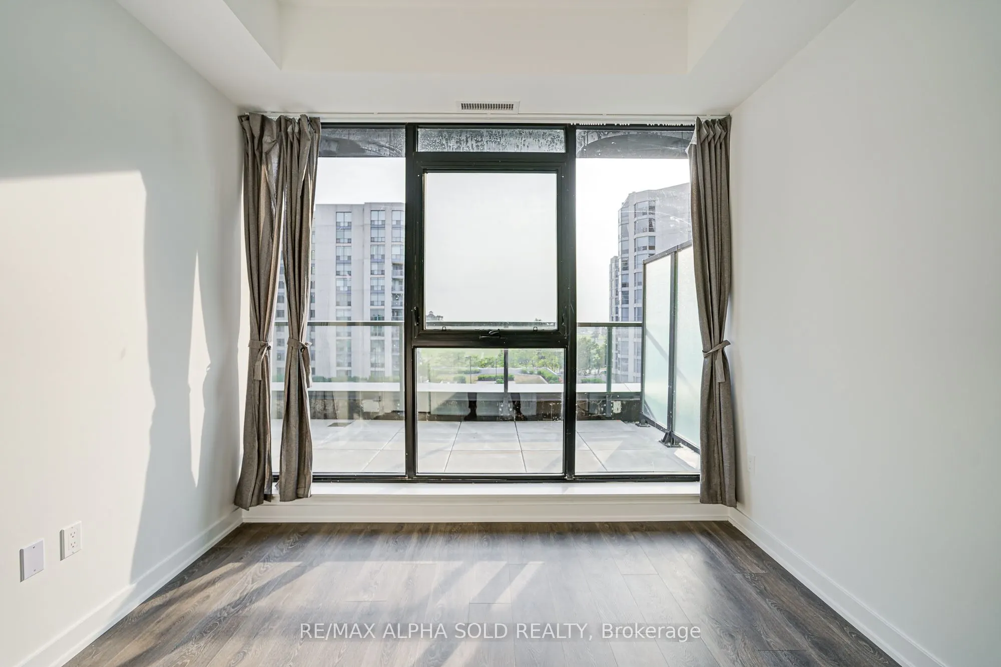 1608 Charles Street, #PH529