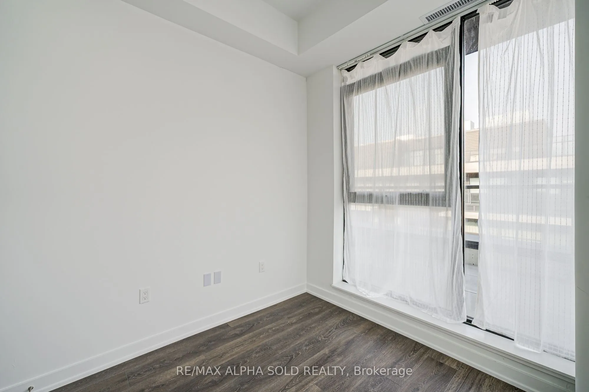 1608 Charles Street, #PH529