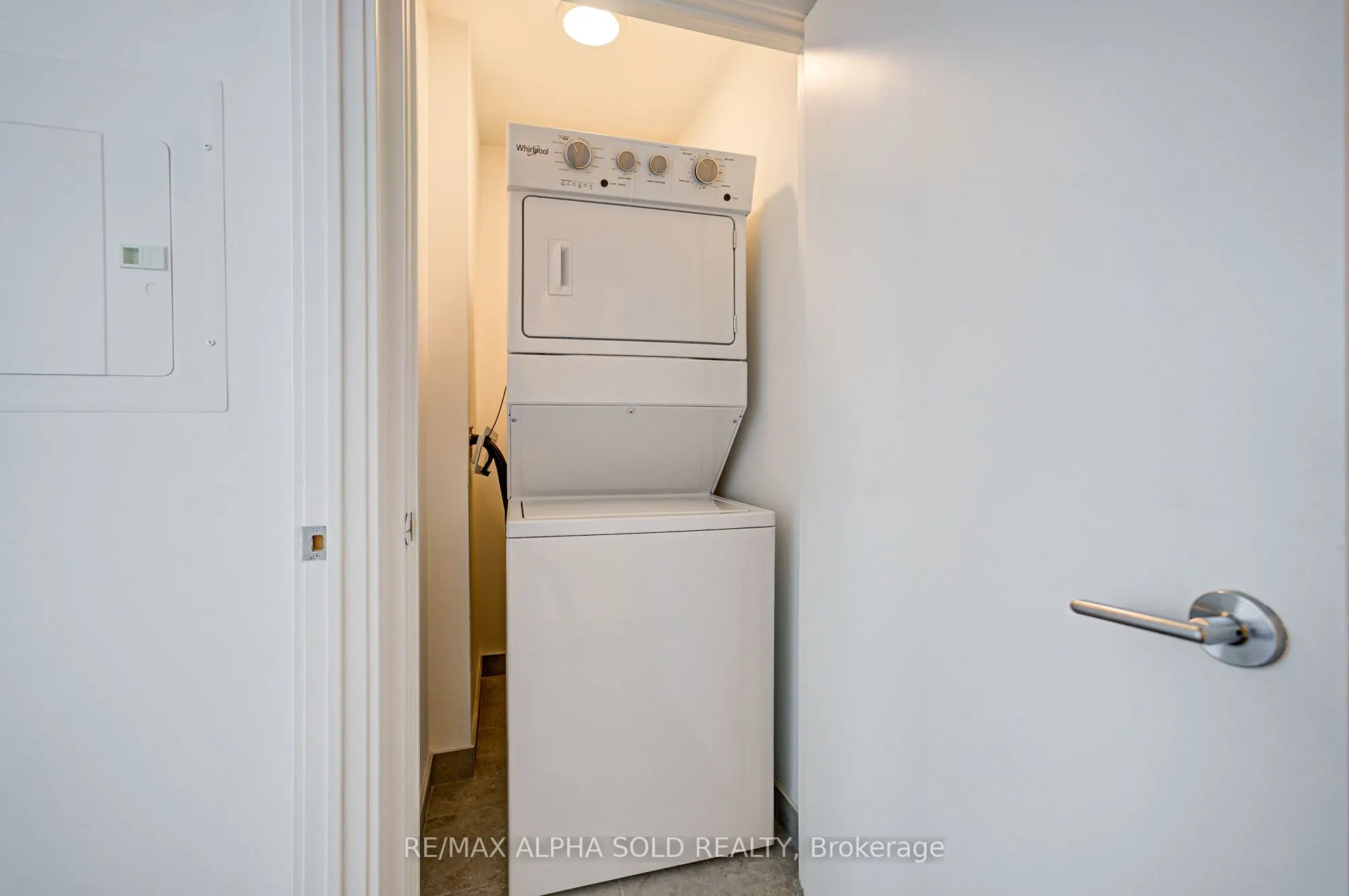 1608 Charles Street, #PH529