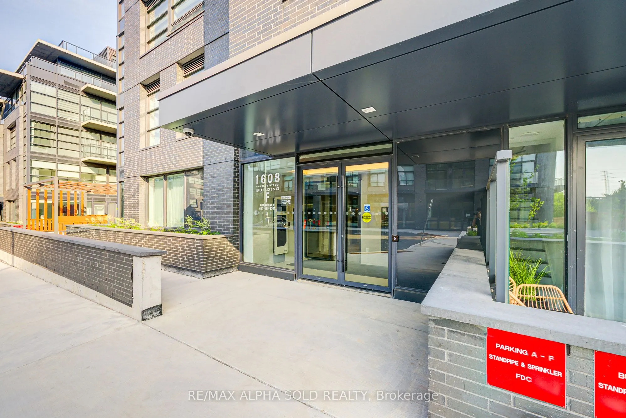 1608 Charles Street, #PH529