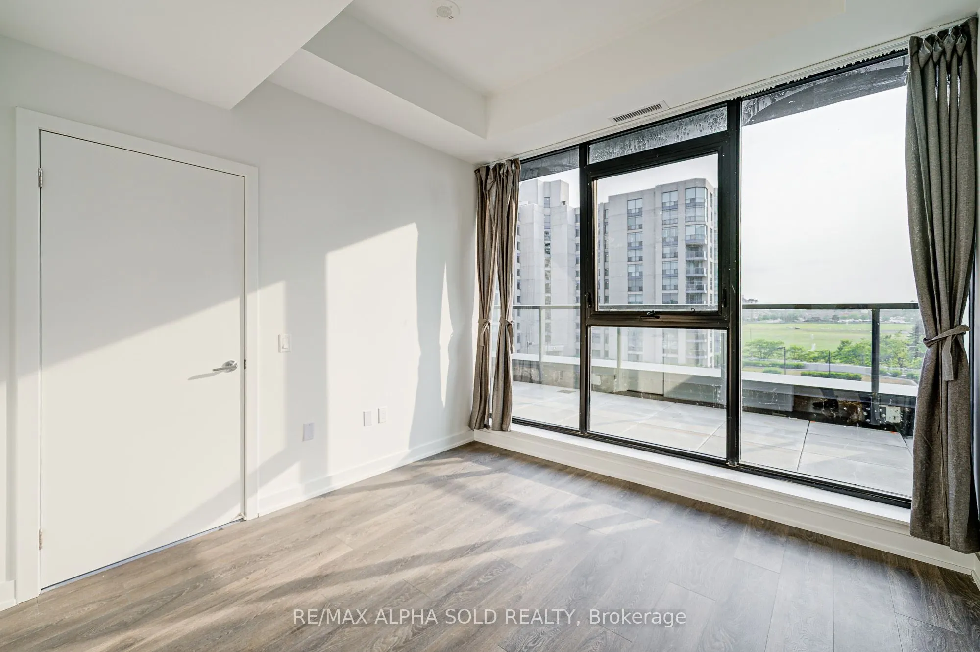 1608 Charles Street, #PH529