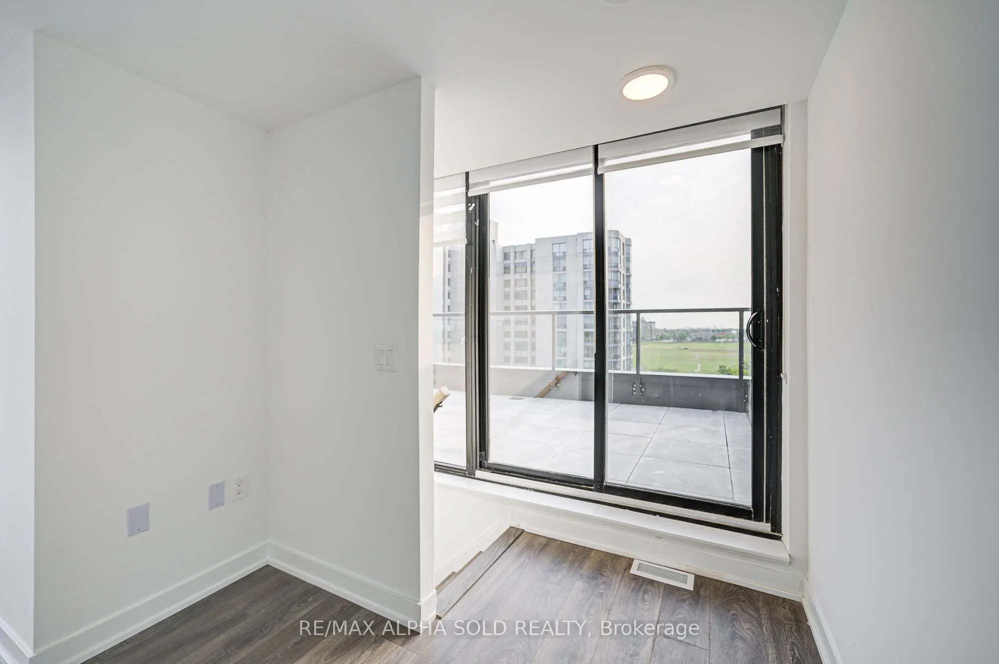 1608 Charles Street, #PH529