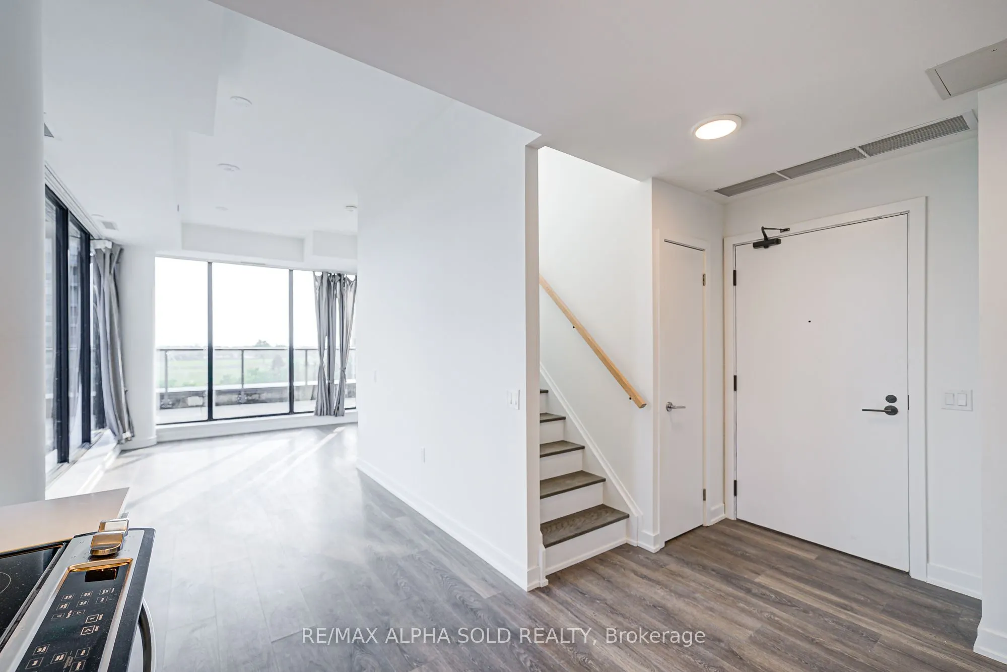 1608 Charles Street, #PH529