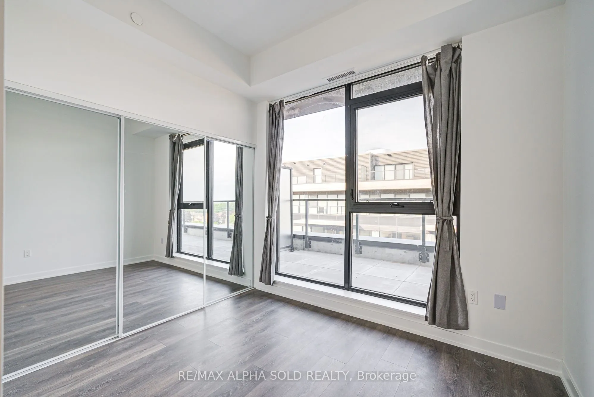 1608 Charles Street, #PH529