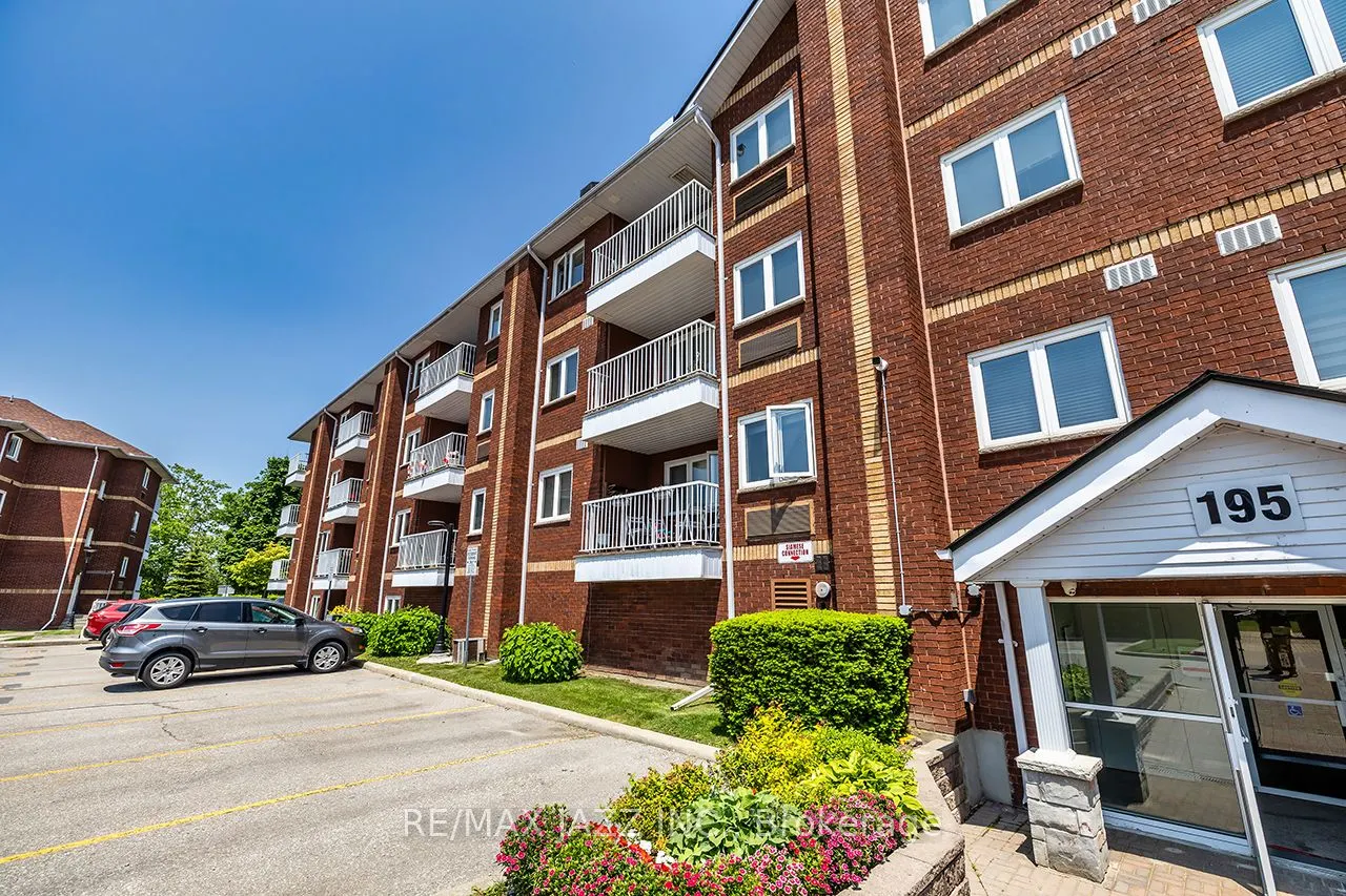 195 Lake Driveway W, #411