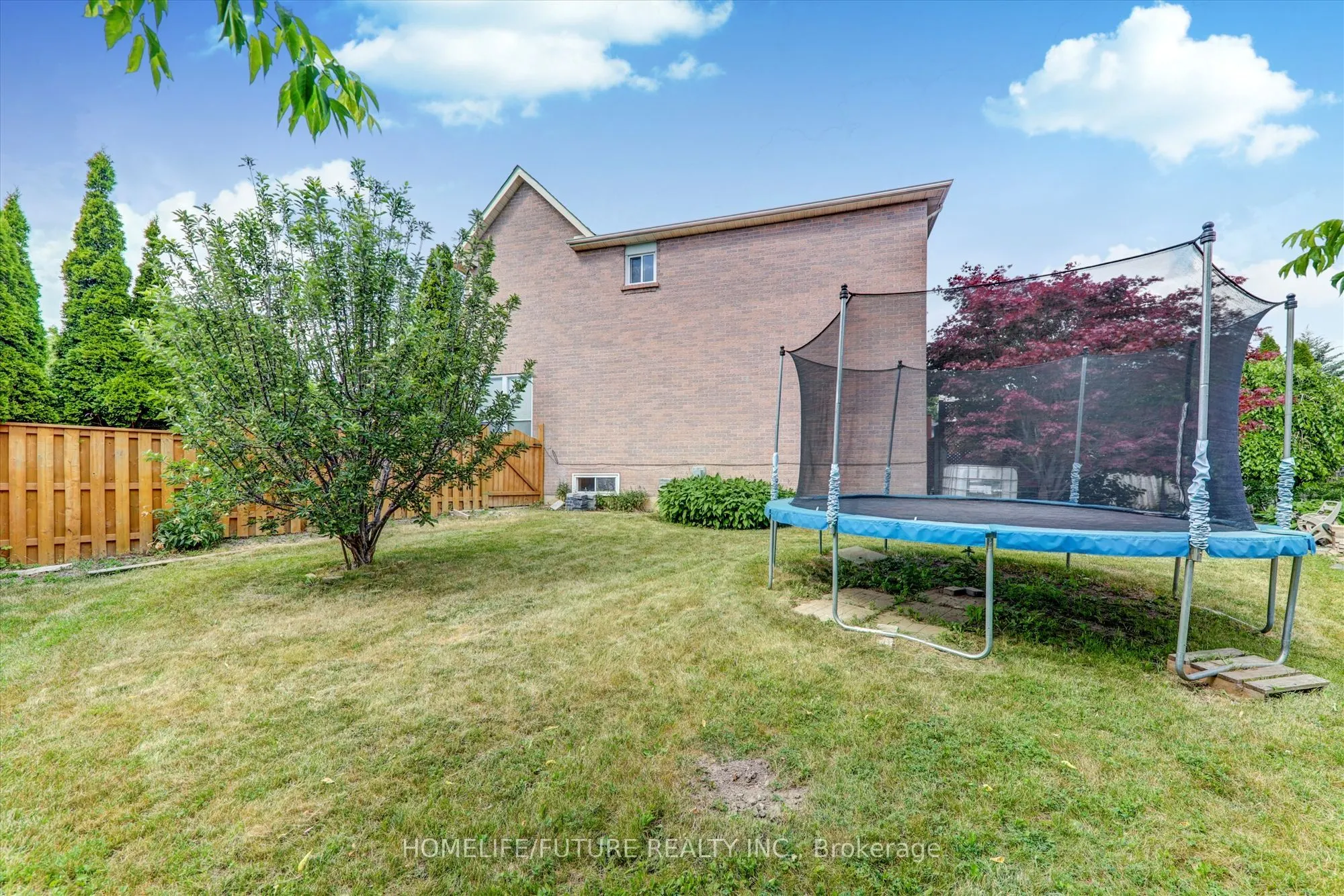 25 Valley Centre Drive