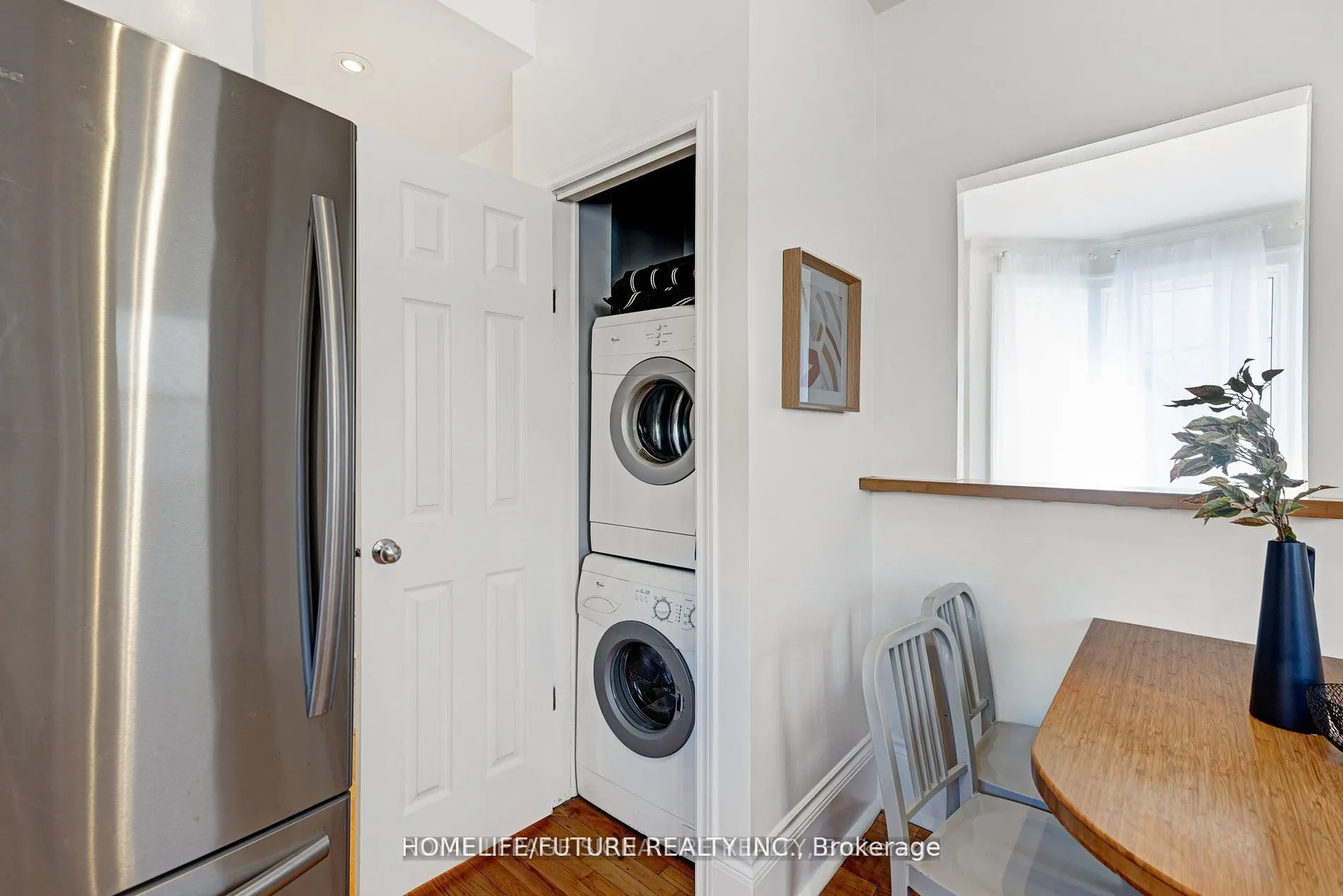 92 Adelaide Avenue E, #Unit 1