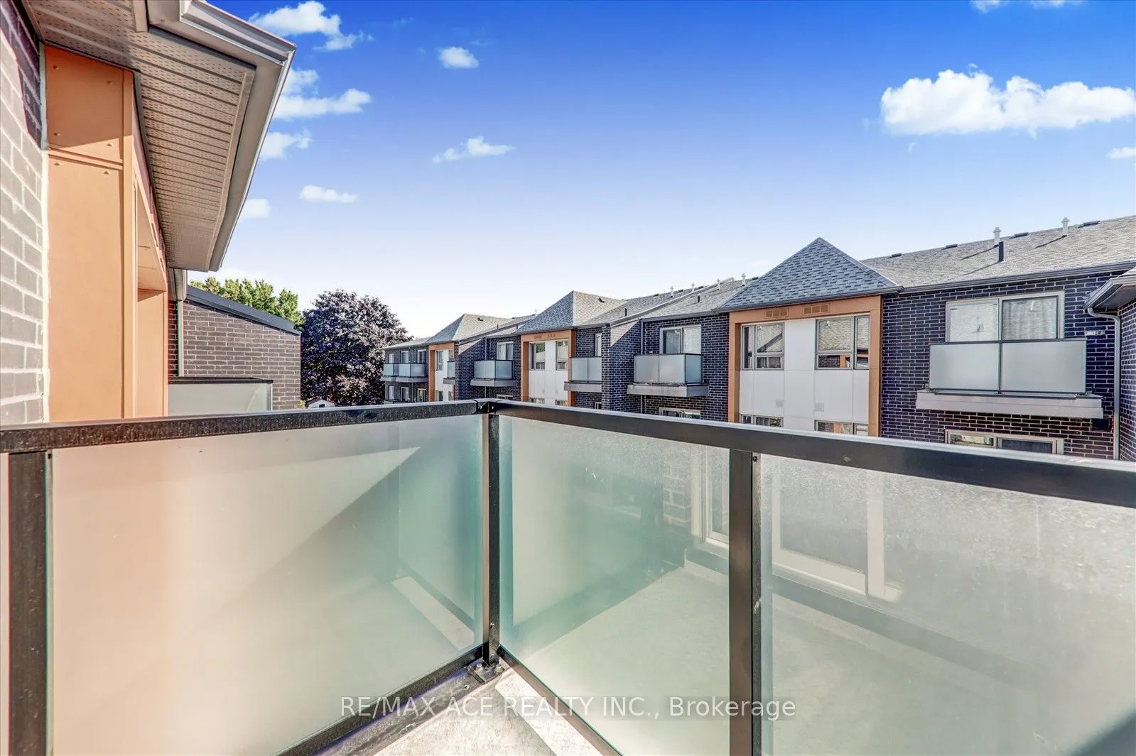 2789 Eglinton Avenue E, #431
