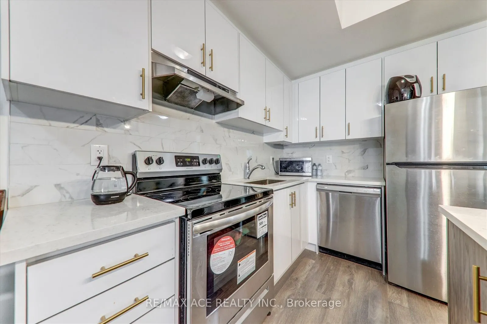 2789 Eglinton Avenue E, #431